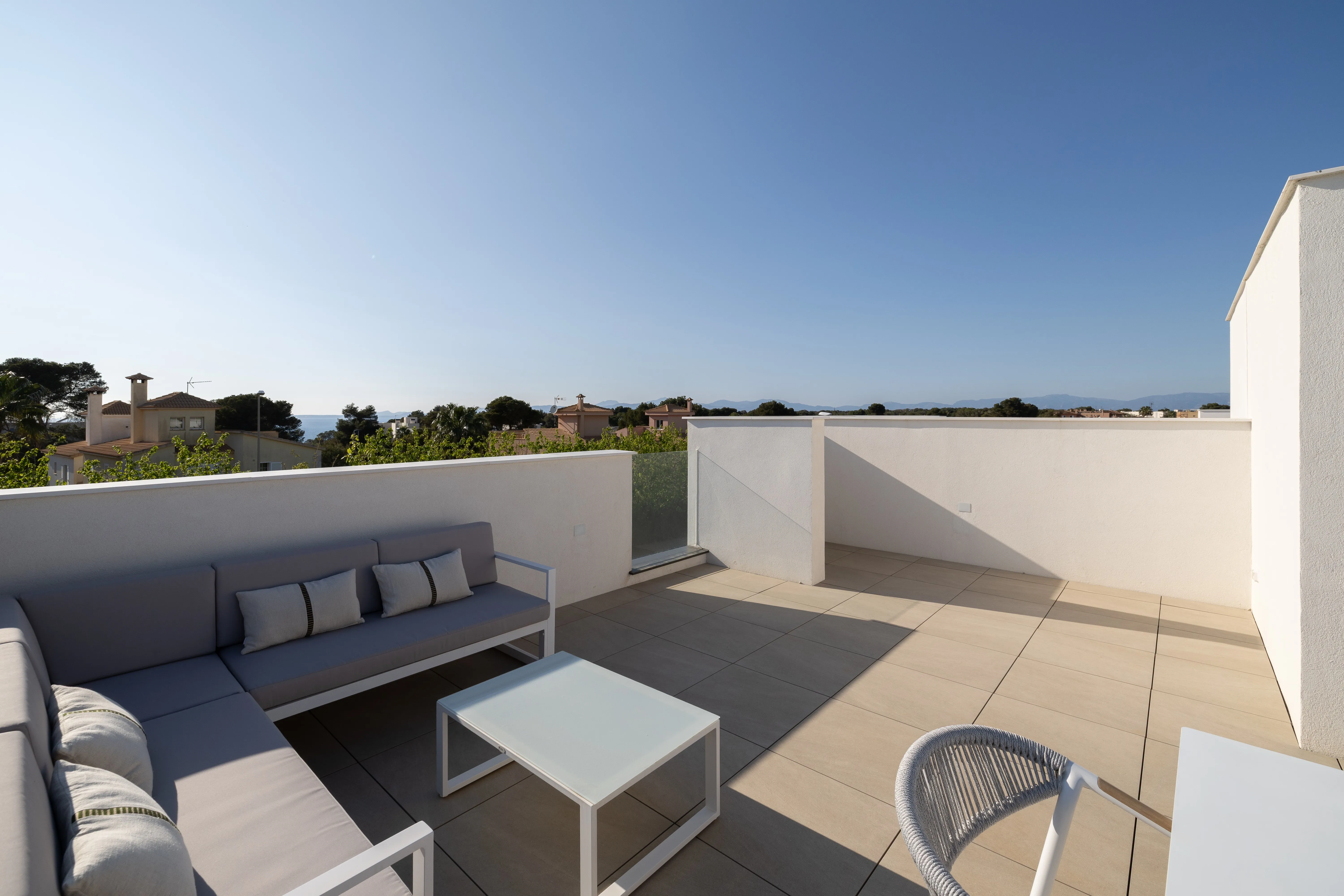 Nieuwbouw halfvrijstaand huis met zwembad in Puig de Ros-15