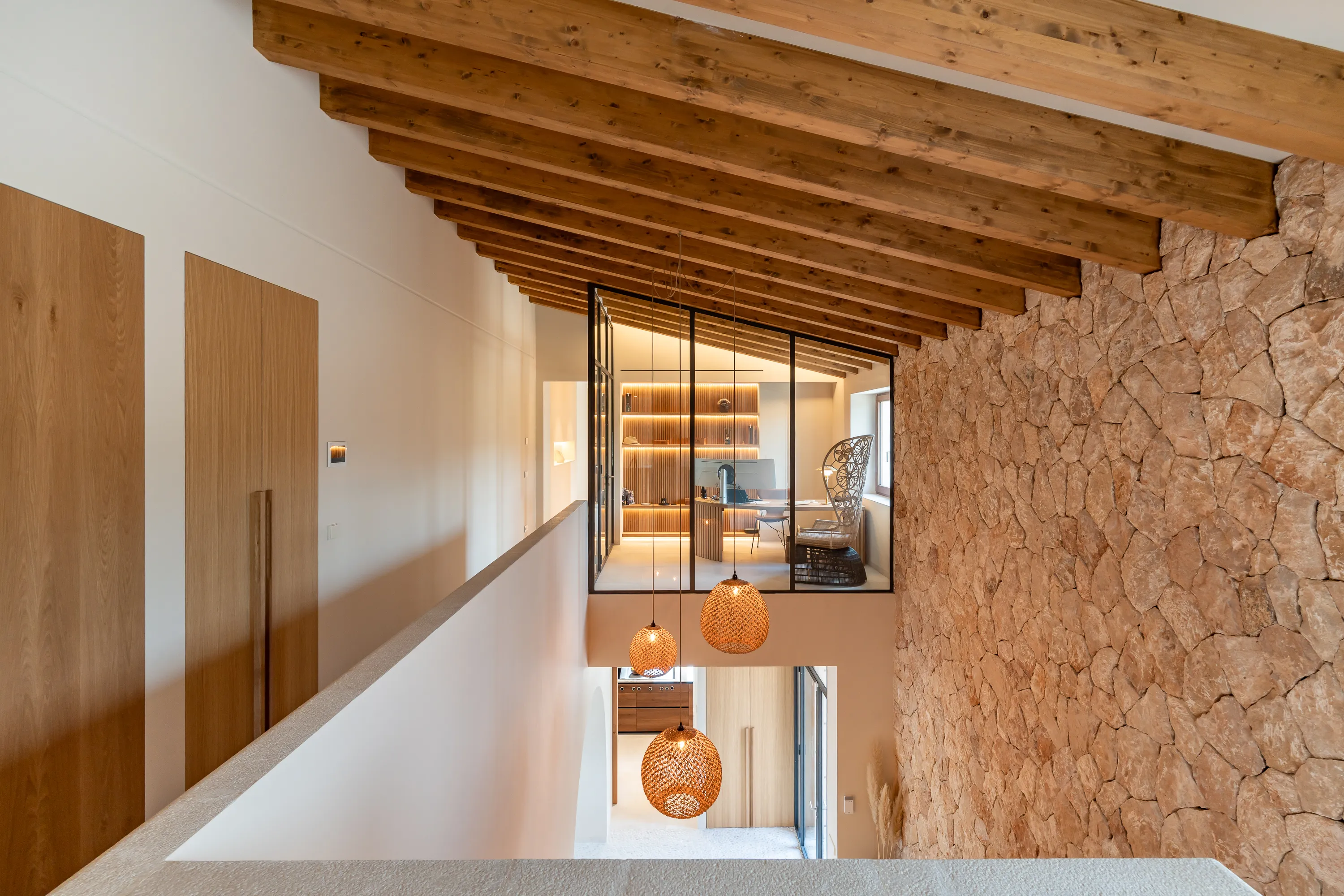 Elegancia exclusiva rodeada de viñedos y naturaleza en Santa María-14