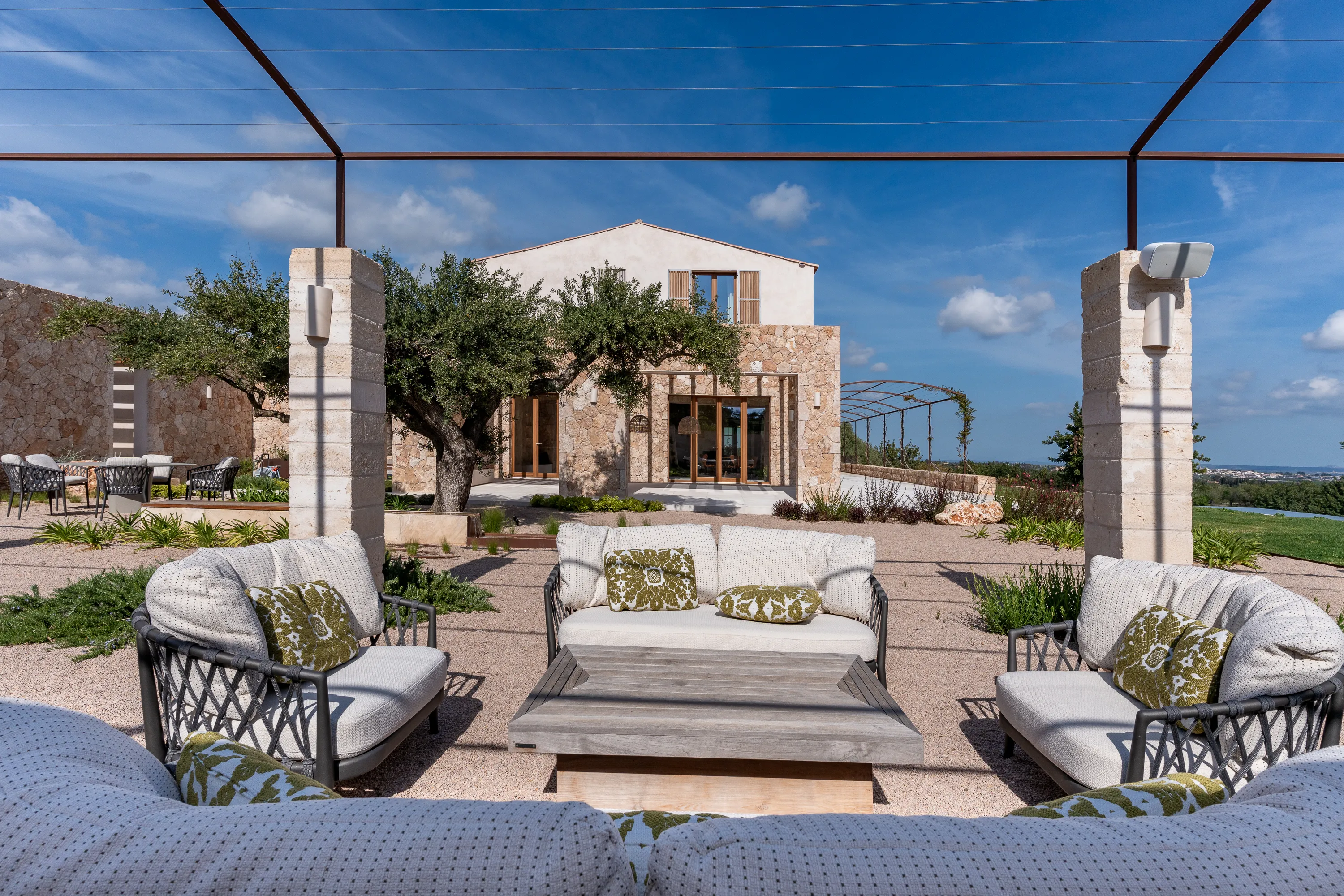 Elegància exclusiva envoltada de vinyes i naturalesa a Santa María-14