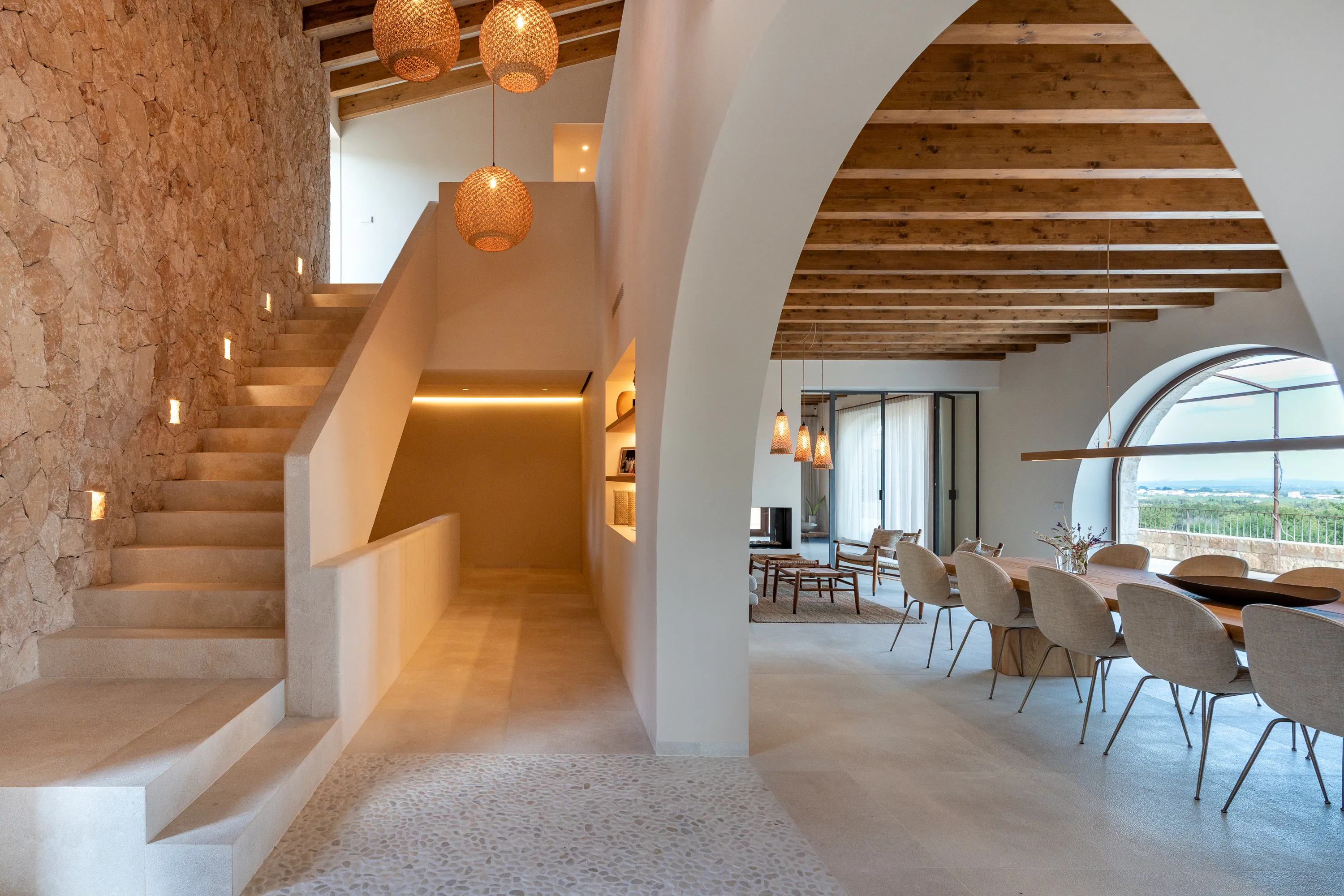 Elegància exclusiva envoltada de vinyes i naturalesa a Santa María-2