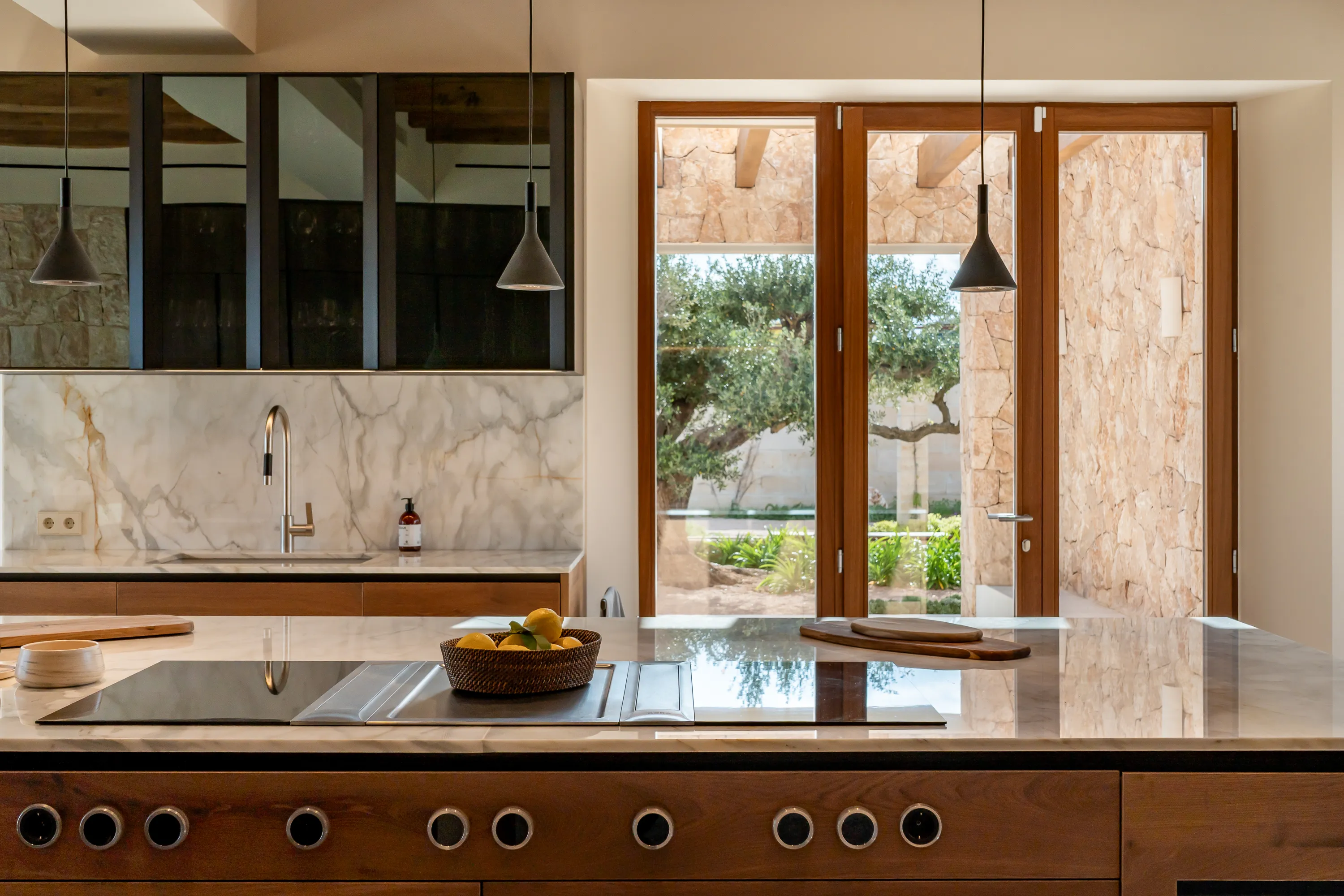 Elegància exclusiva envoltada de vinyes i naturalesa a Santa María-5