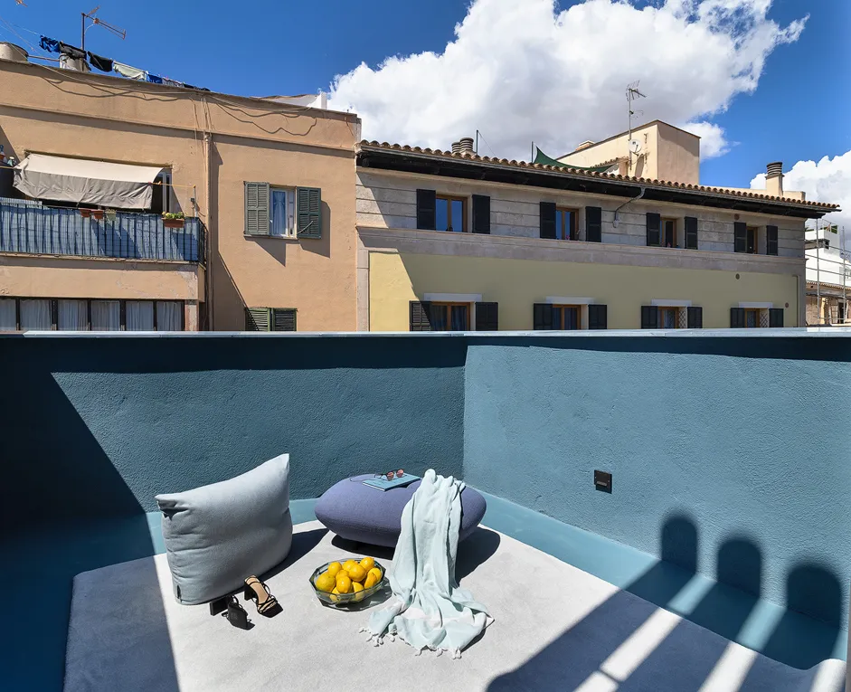 Eclectic townhouse for rent in Gomila-12