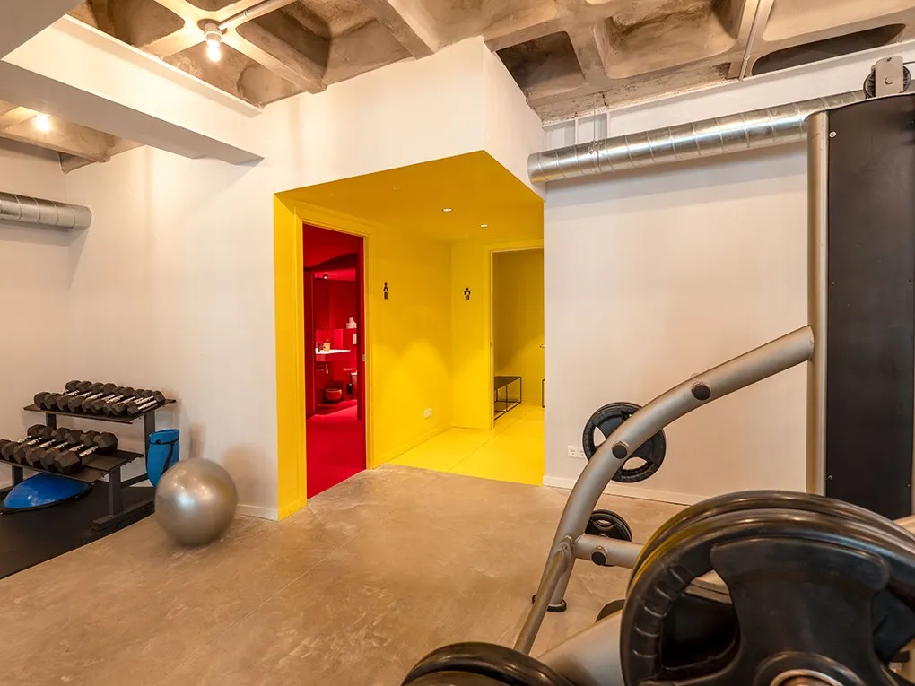 Eclectic townhouse for rent in Gomila-21