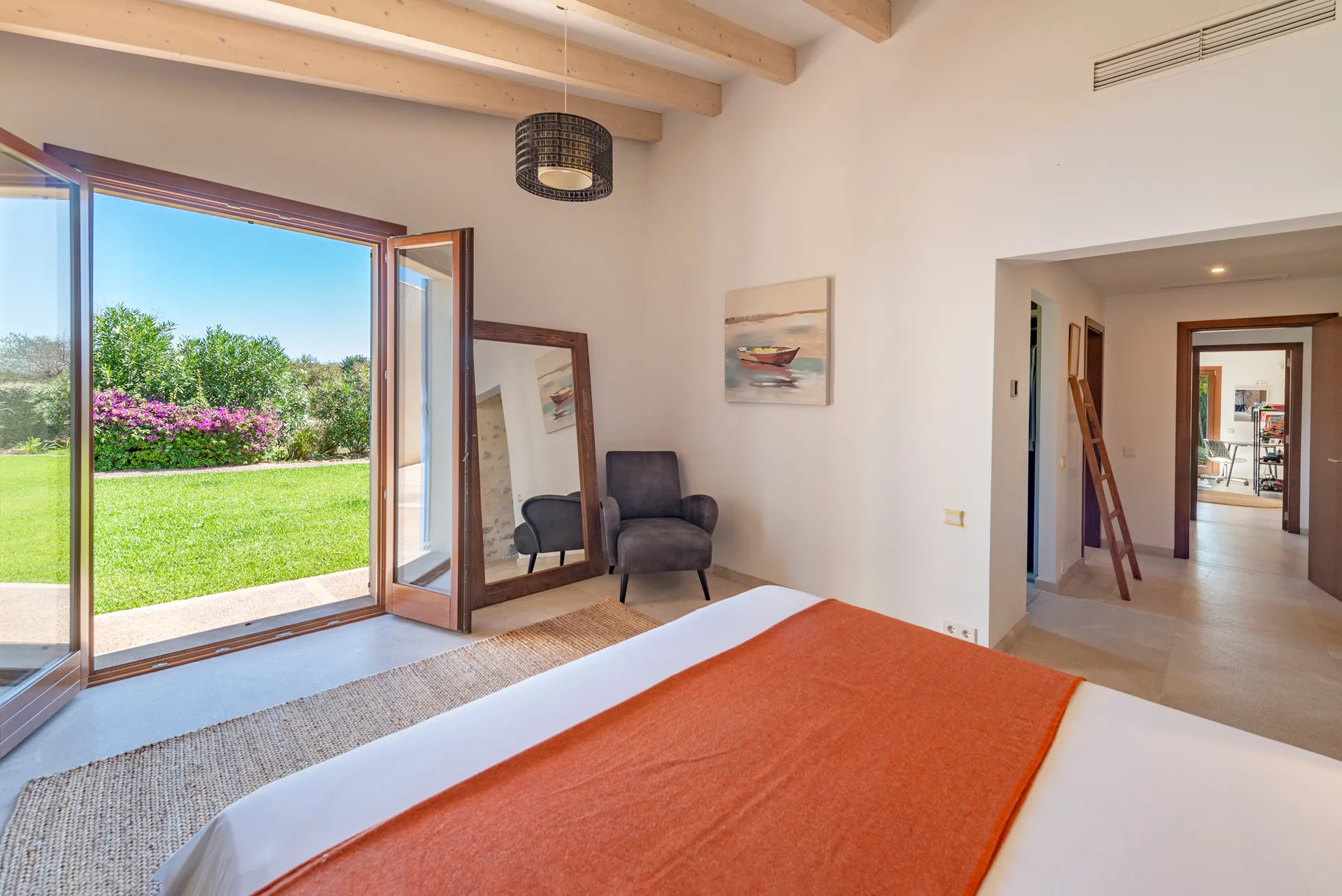 Esclusiva finca dal design mediterraneo con piscina e ulivi secolari-22