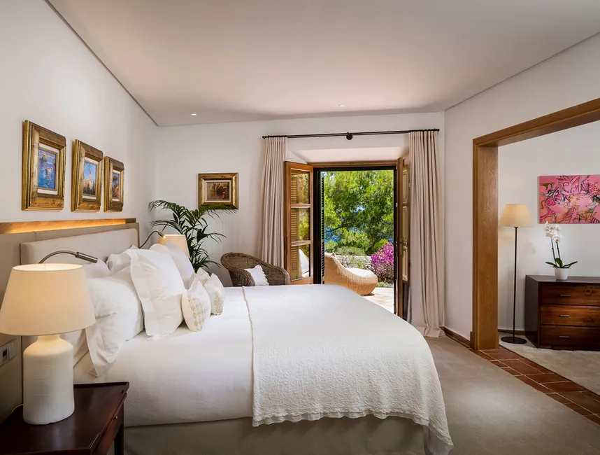 Semesterbostad: Sir Richard Bransons Sa Punta de S'Aguila-9