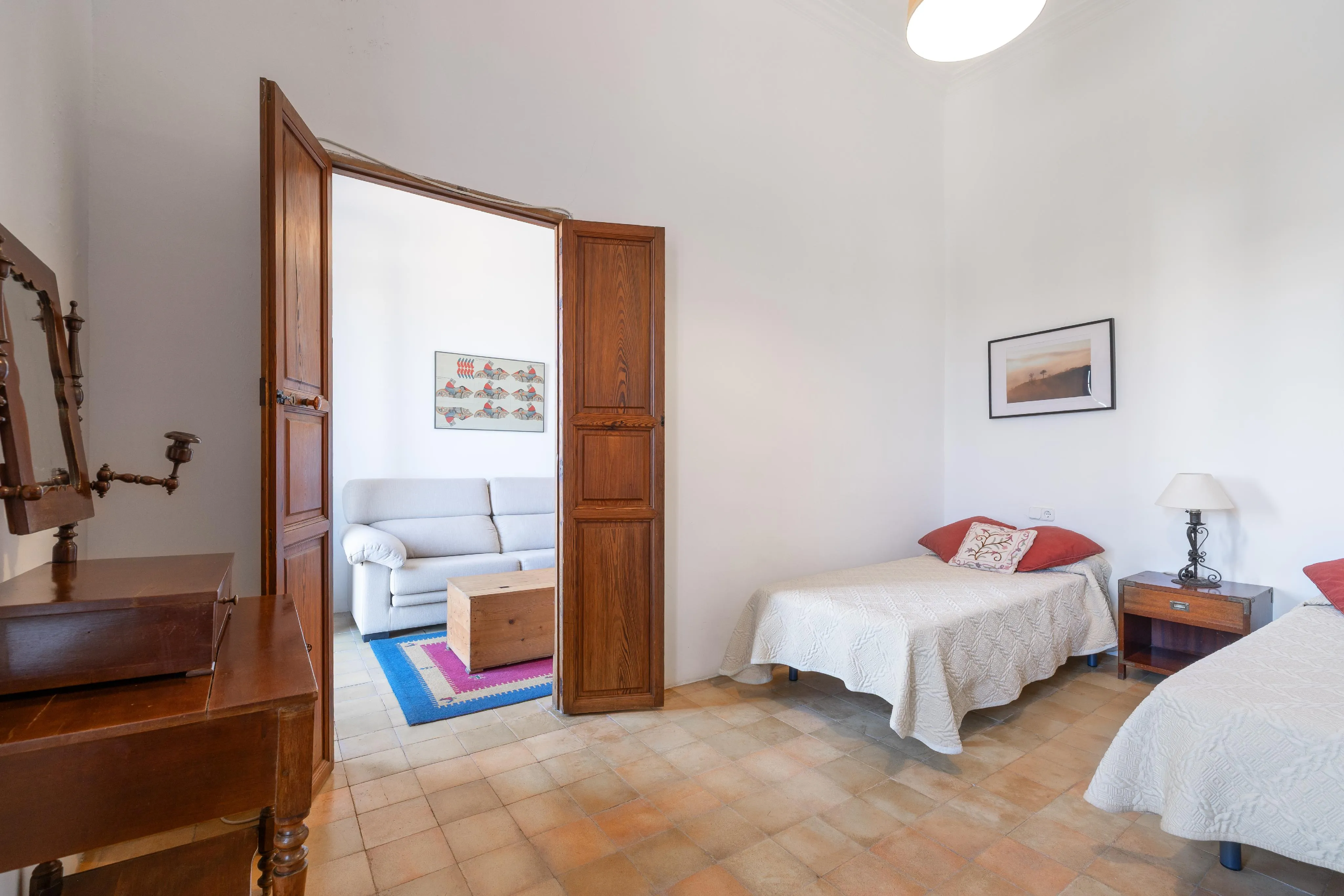 Autentyczny wiejski dom w sercu Ariany z licencją ETV-12