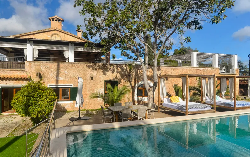 Wyjątkowa nieruchomość z wieloma możliwościami