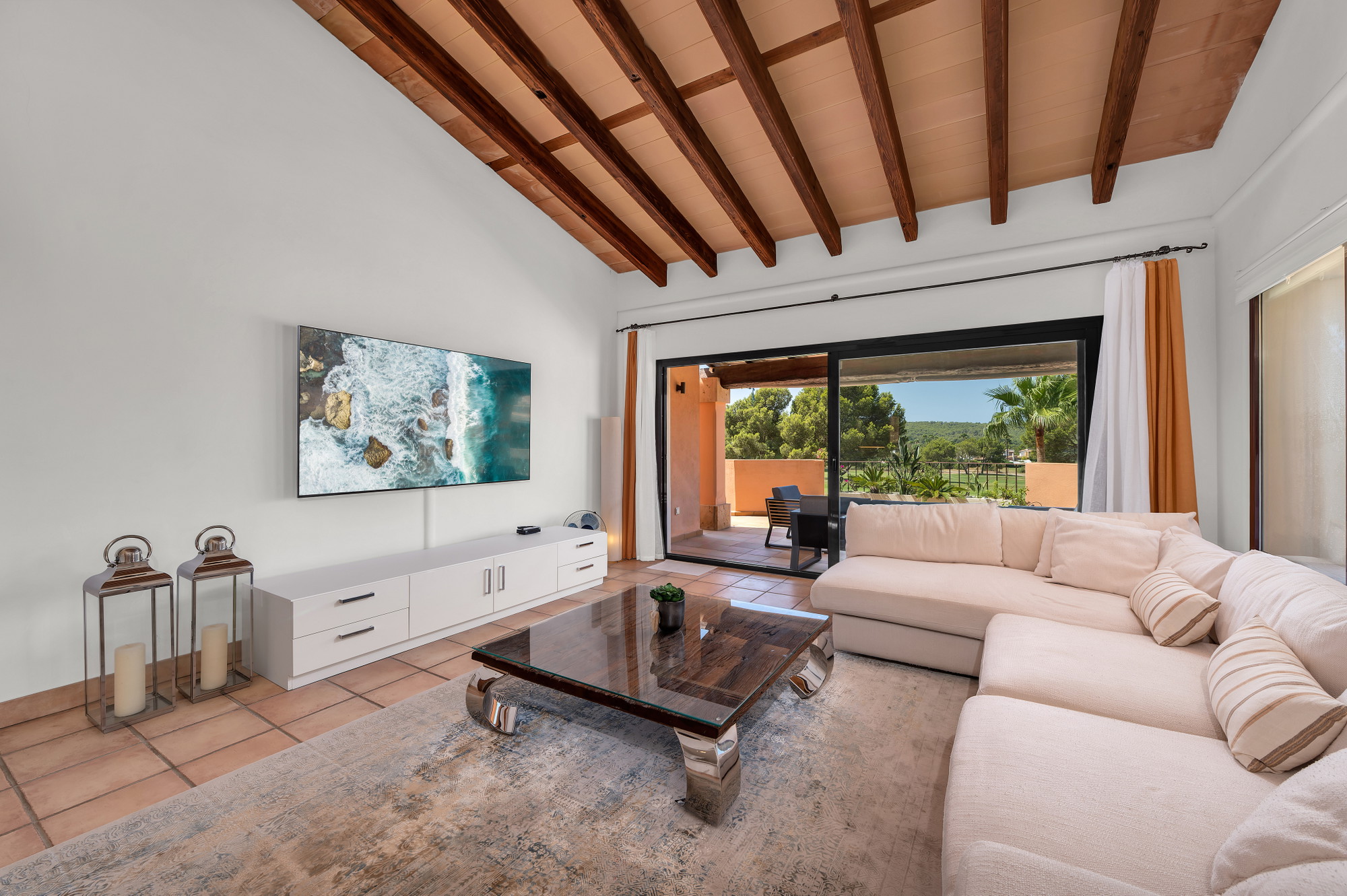 Mediterranean penthouse in a prime location right next to the Santa Ponsa golf course-5
