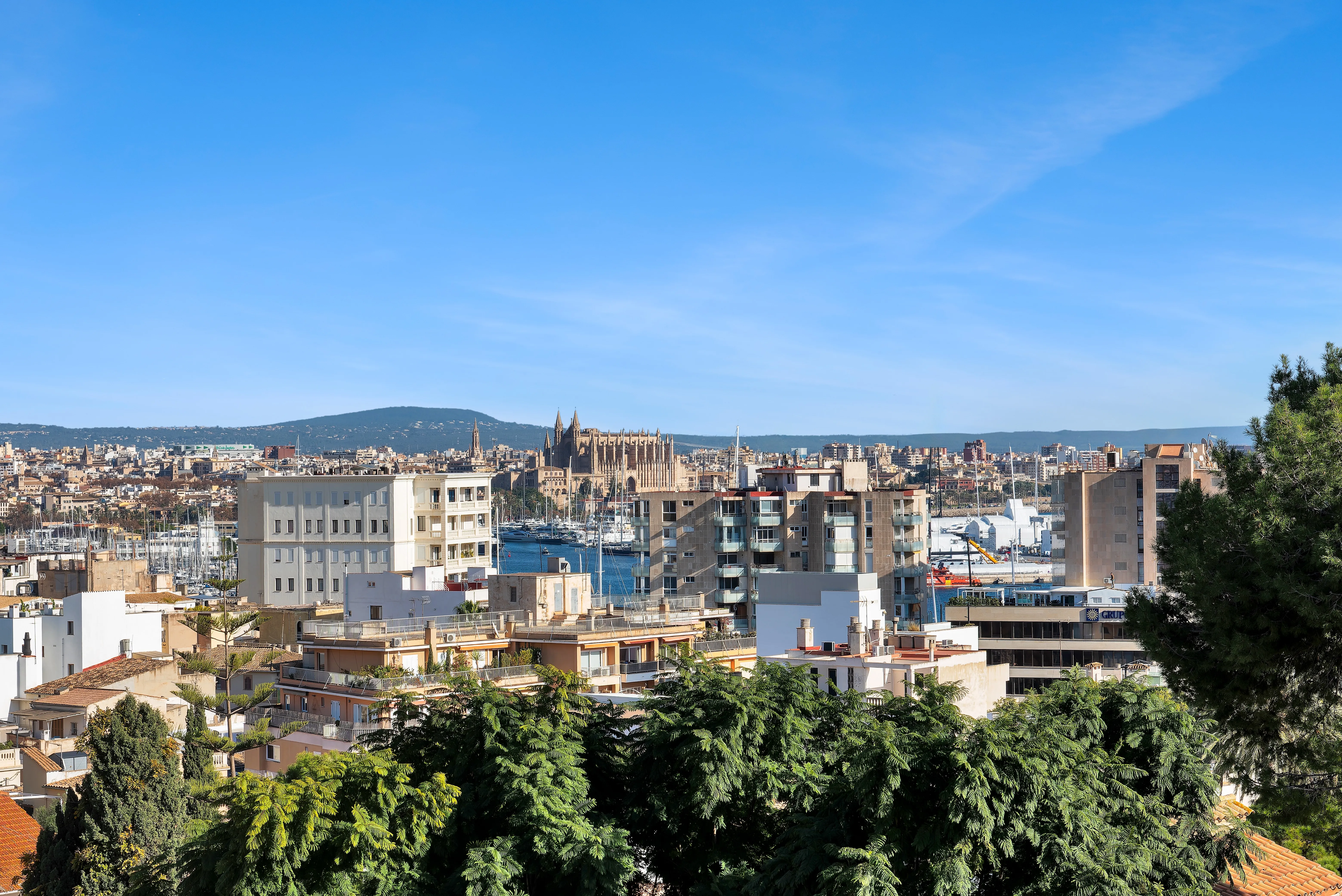 Dorpshuis met uitzicht en zwembaden-12