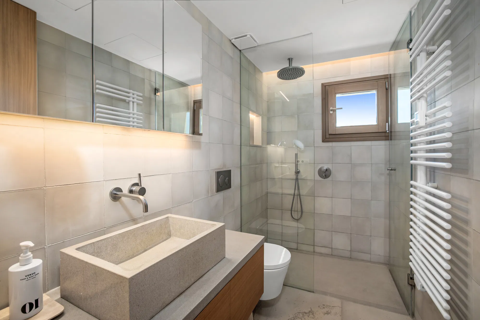 Exclusive Duplex Penthouse with Private Rooftop, Pool and Sea Views-13