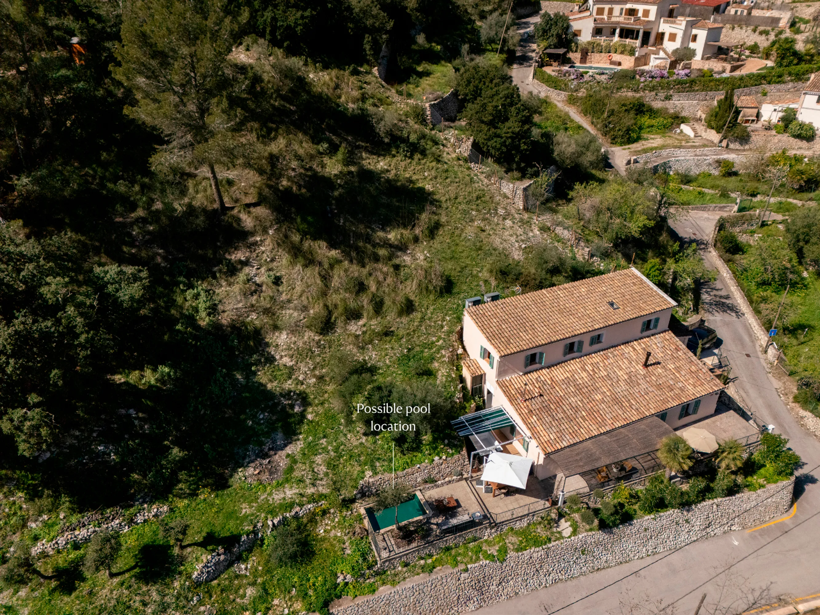Maison rénovée avec vue panoramique et permis de construire une piscine-17
