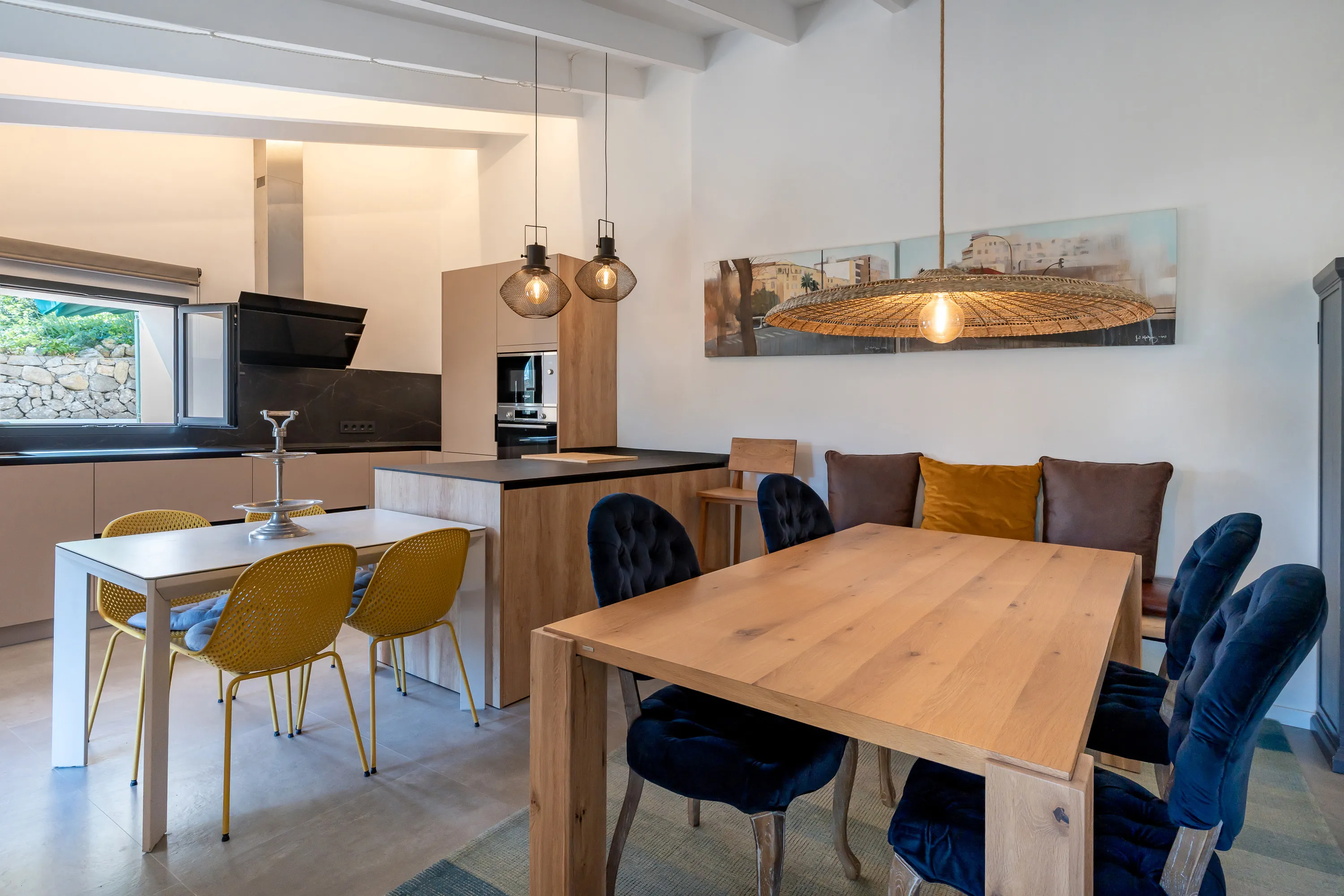 Maison rénovée avec vue panoramique et permis de construire une piscine-8