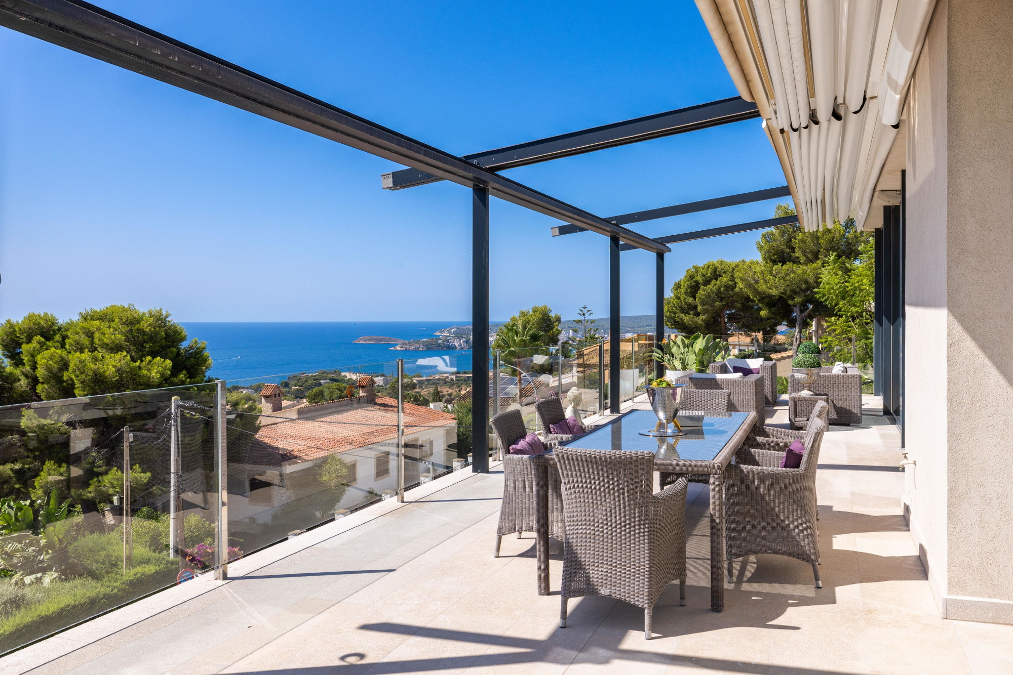 Preciosa villa con vistas al mar en zona tranquila de Costa d'en Blanes