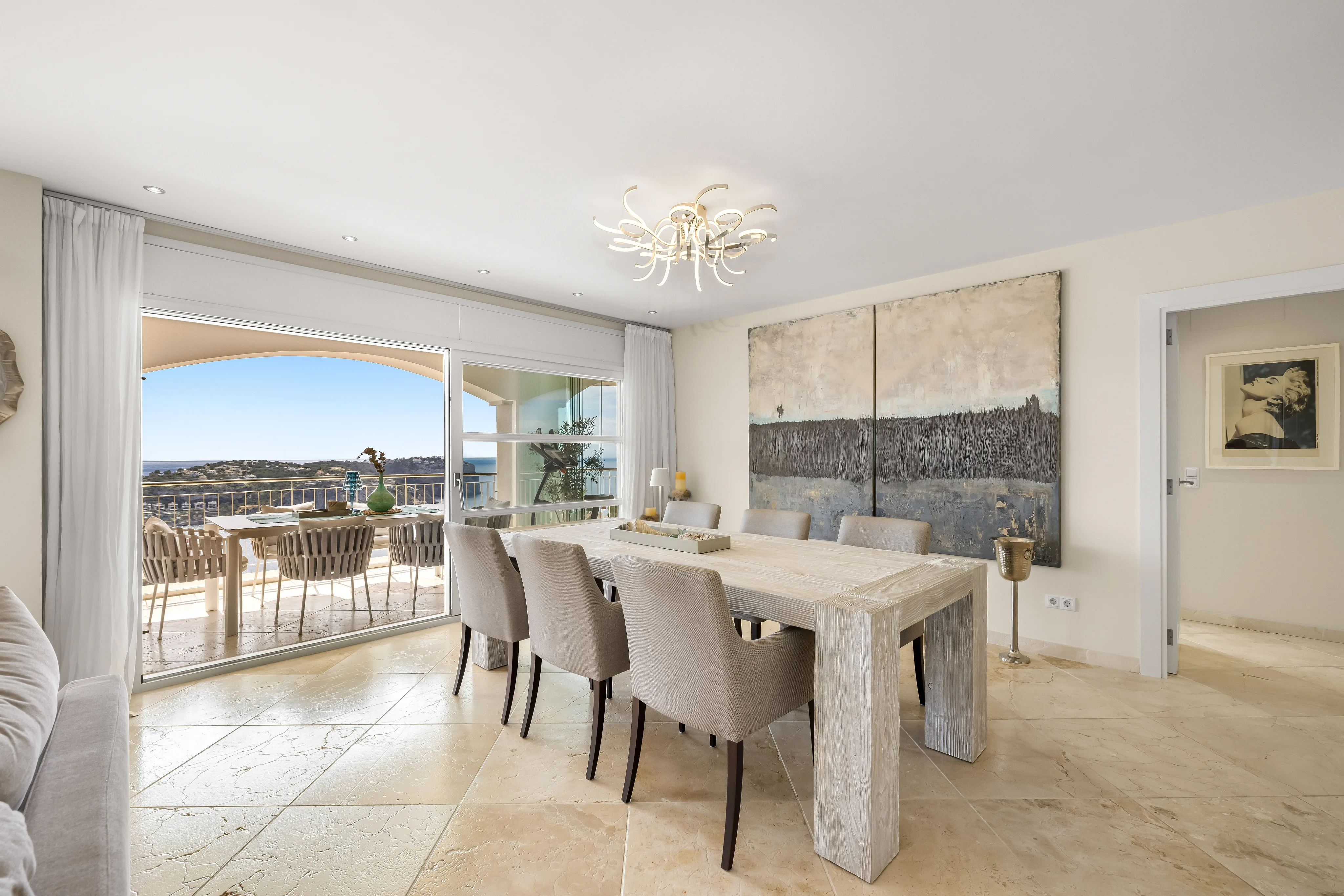 Modern apartment with stunning harbour and sea views-9