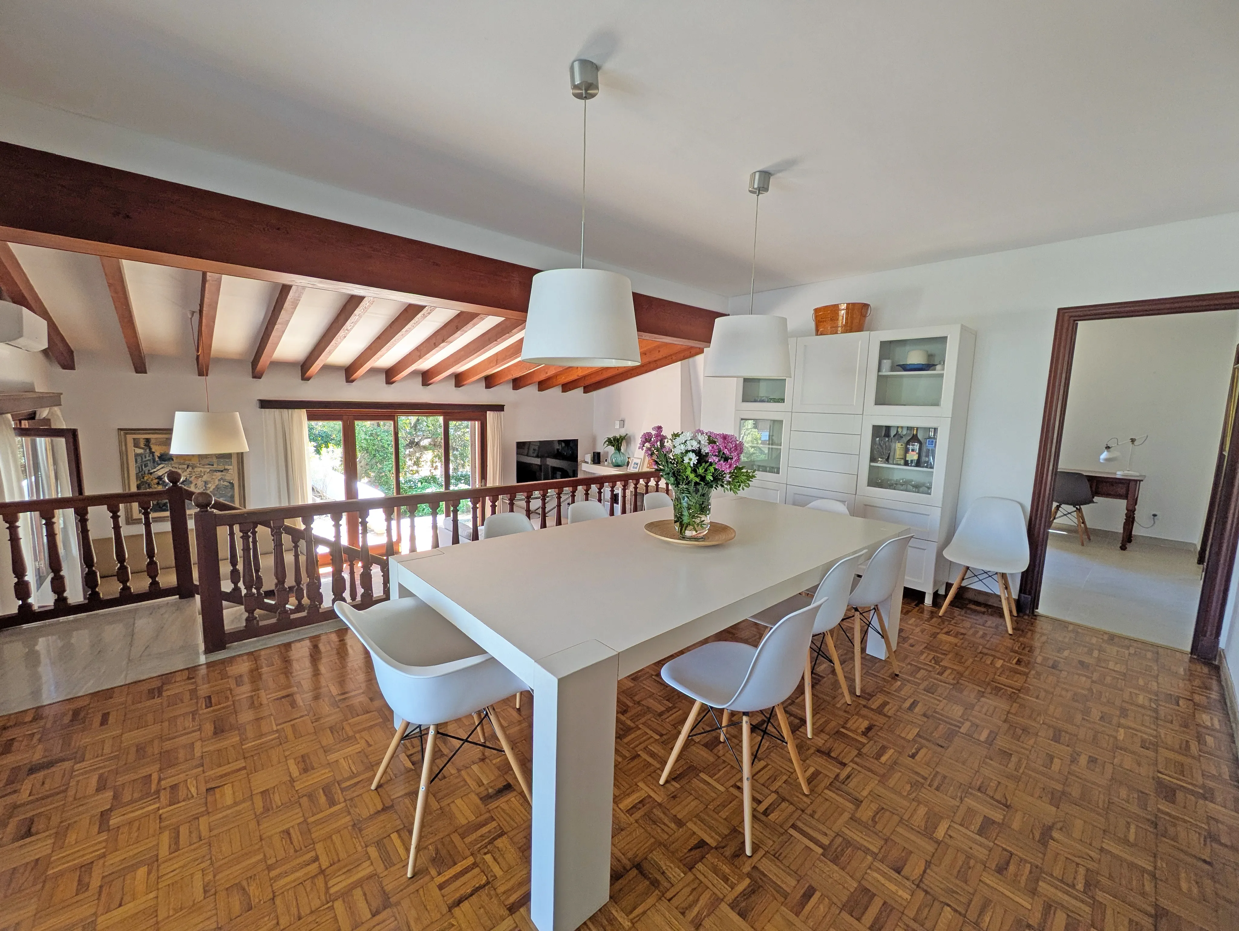 Spacious charming house-8