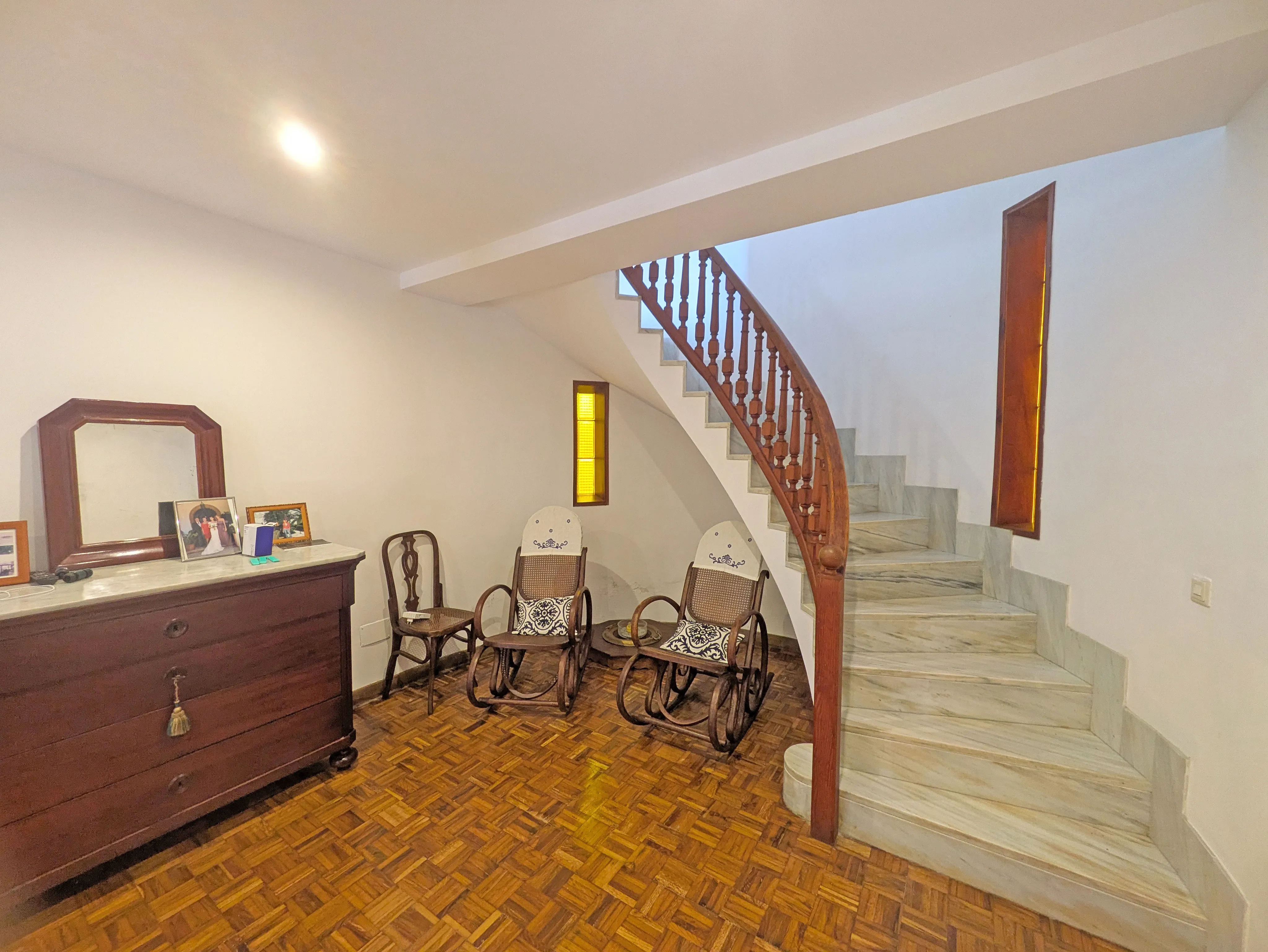 Spacious charming house-11