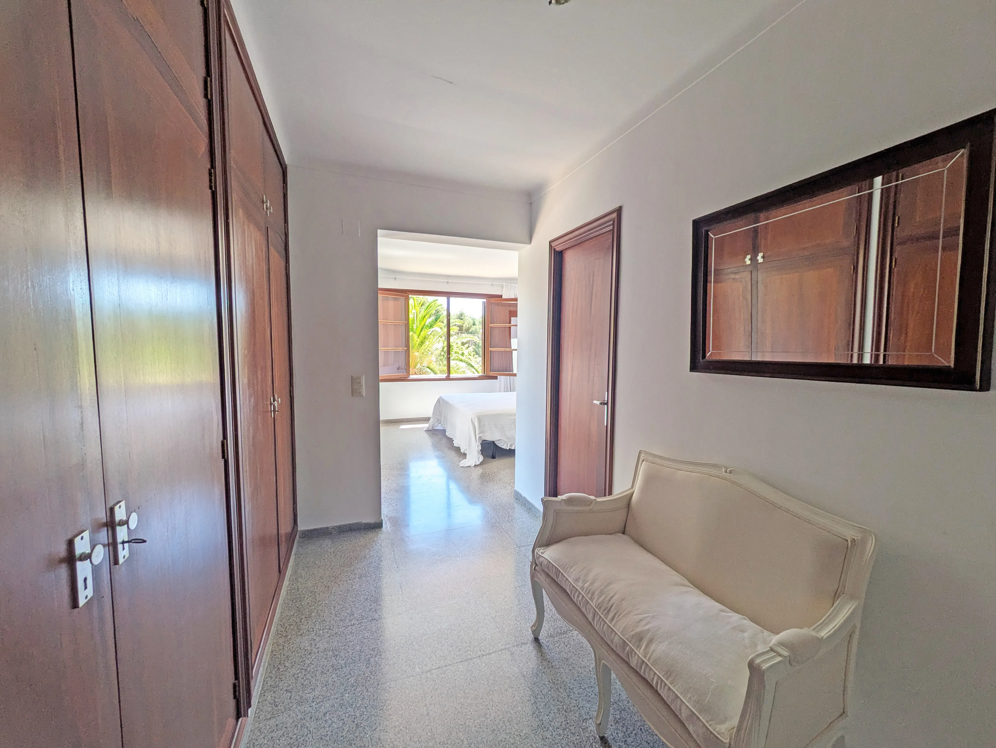Spacious charming house-13