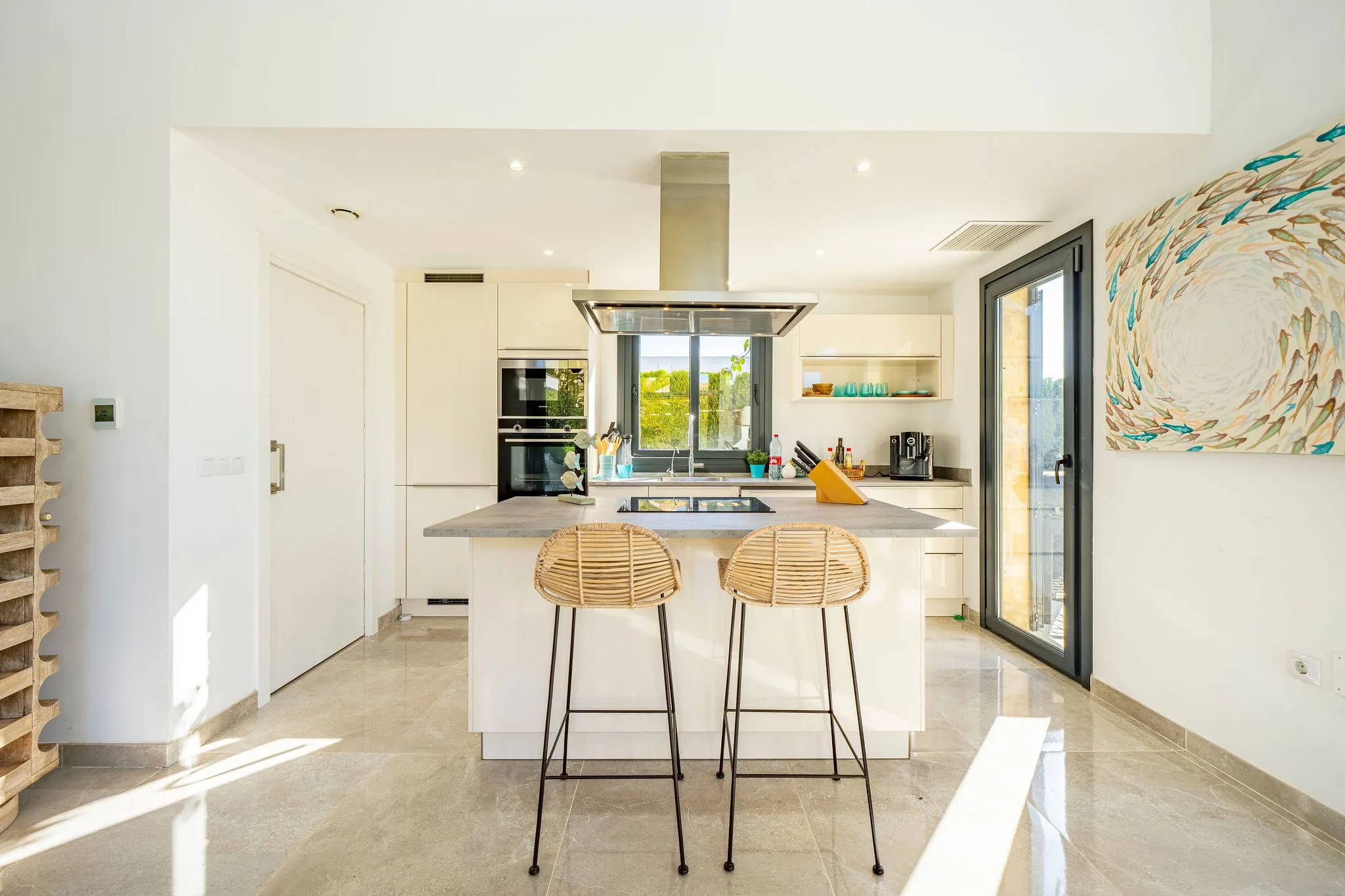 Moderne villa met verwarmd zwembad en hoogwaardige inrichting-5