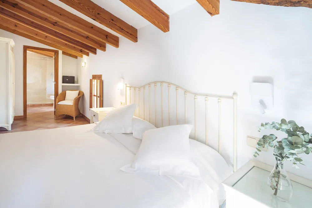 Historic boutique hotel in a fantastic location in the Serra de Tramuntana-5