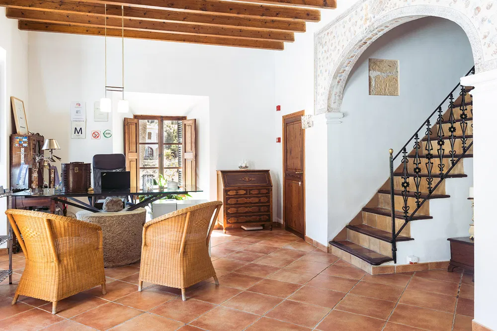 Historic boutique hotel in a fantastic location in the Serra de Tramuntana-20