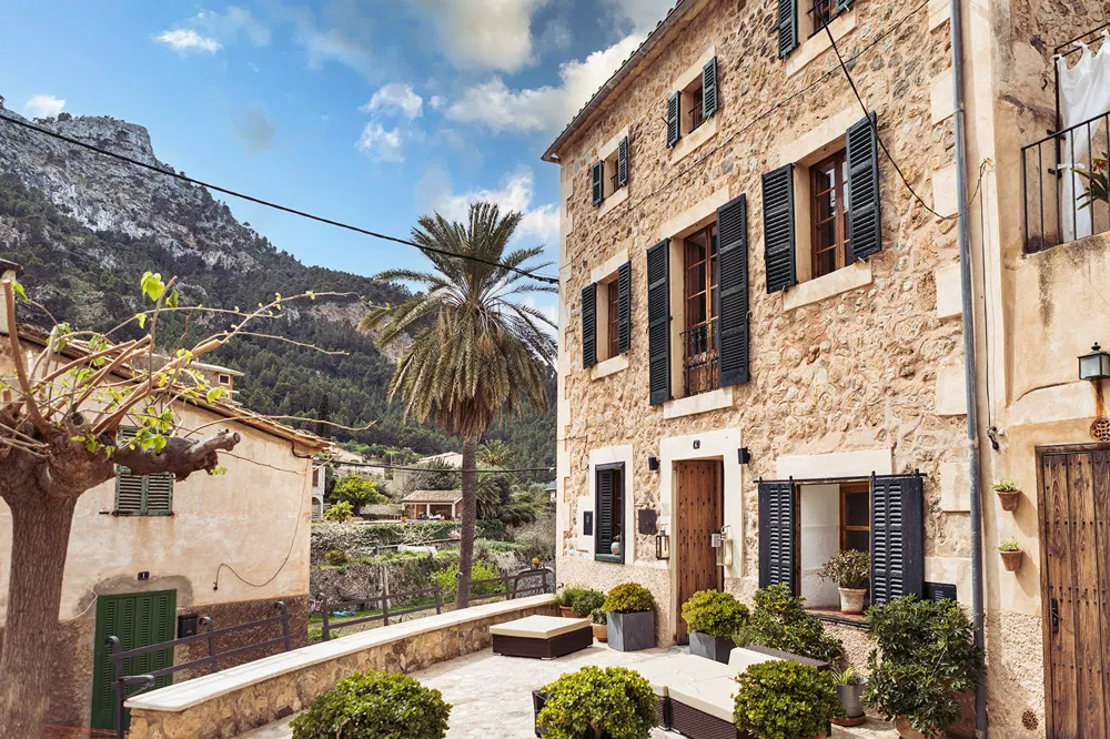 Historic boutique hotel in a fantastic location in the Serra de Tramuntana-1