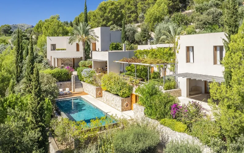 Drømmevilla med enestående beliggenhed