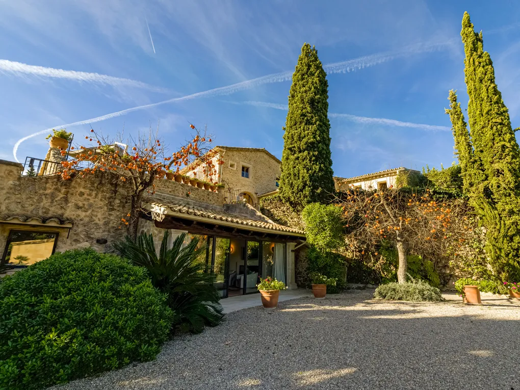 Exclusive finca for the highest expectations-18