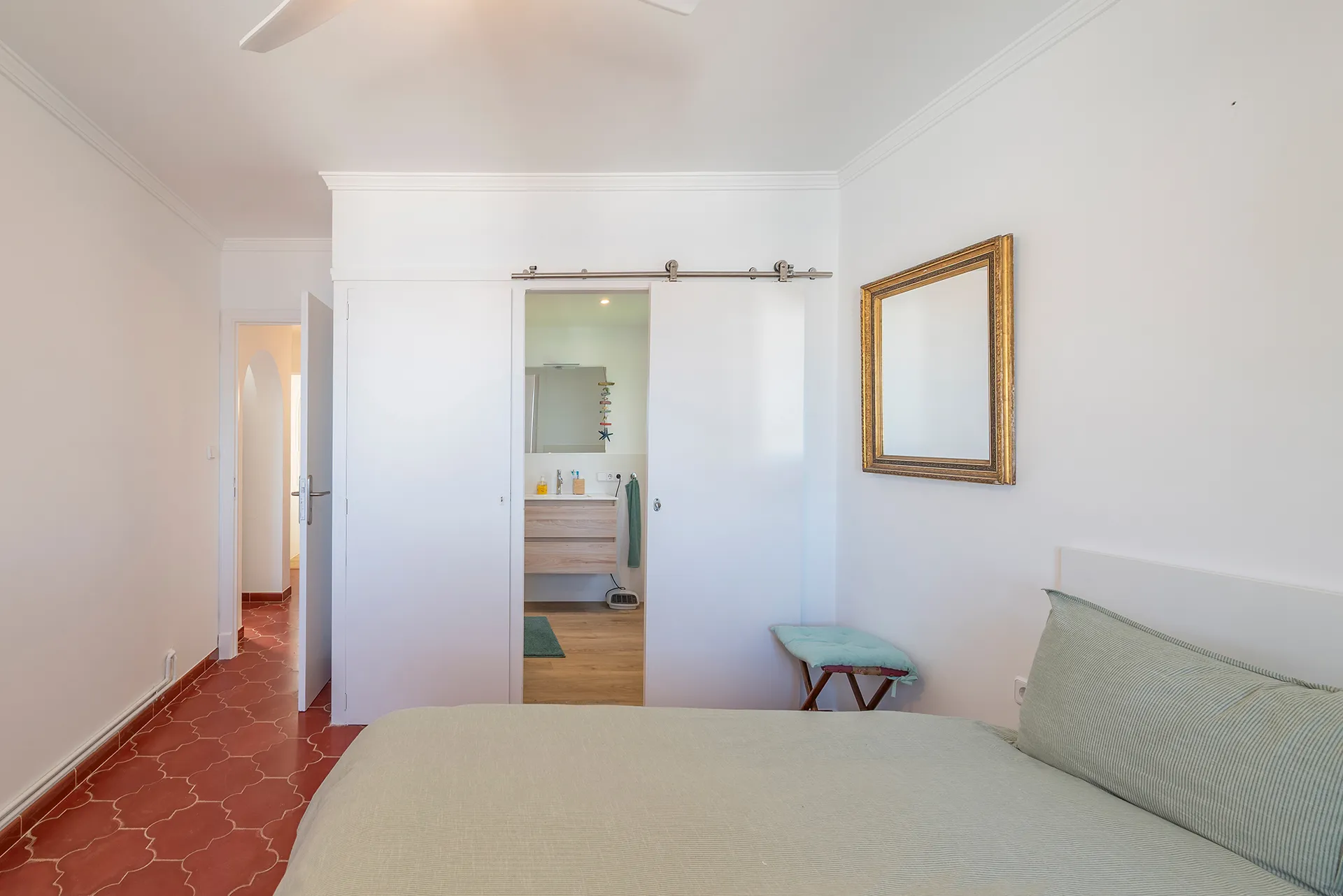 Encantadora villa con vistas panorámicas en Puerto de Sóller-16