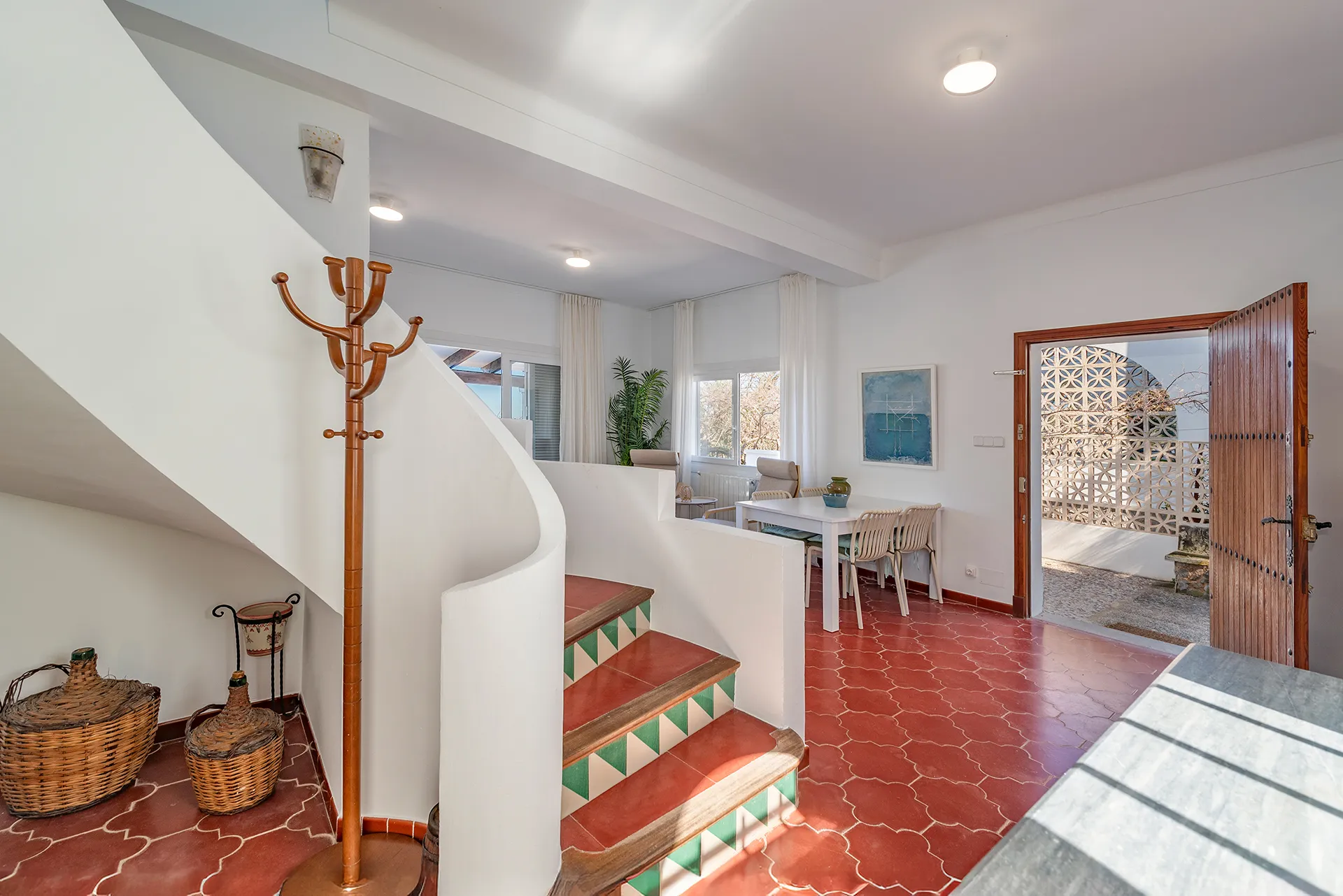 Encantadora villa con vistas panorámicas en Puerto de Sóller-4