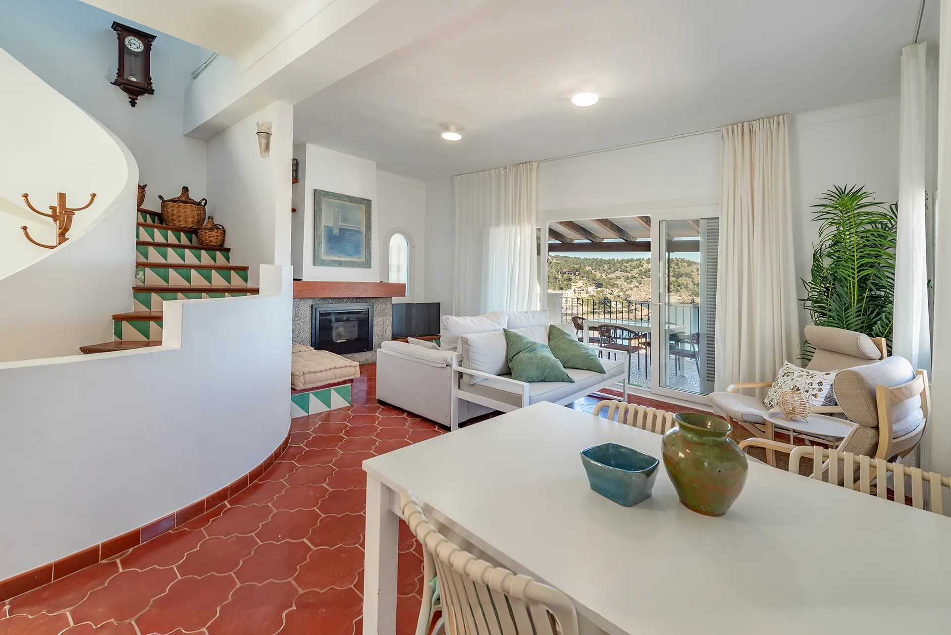 Encantadora villa con vistas panorámicas en Puerto de Sóller-3