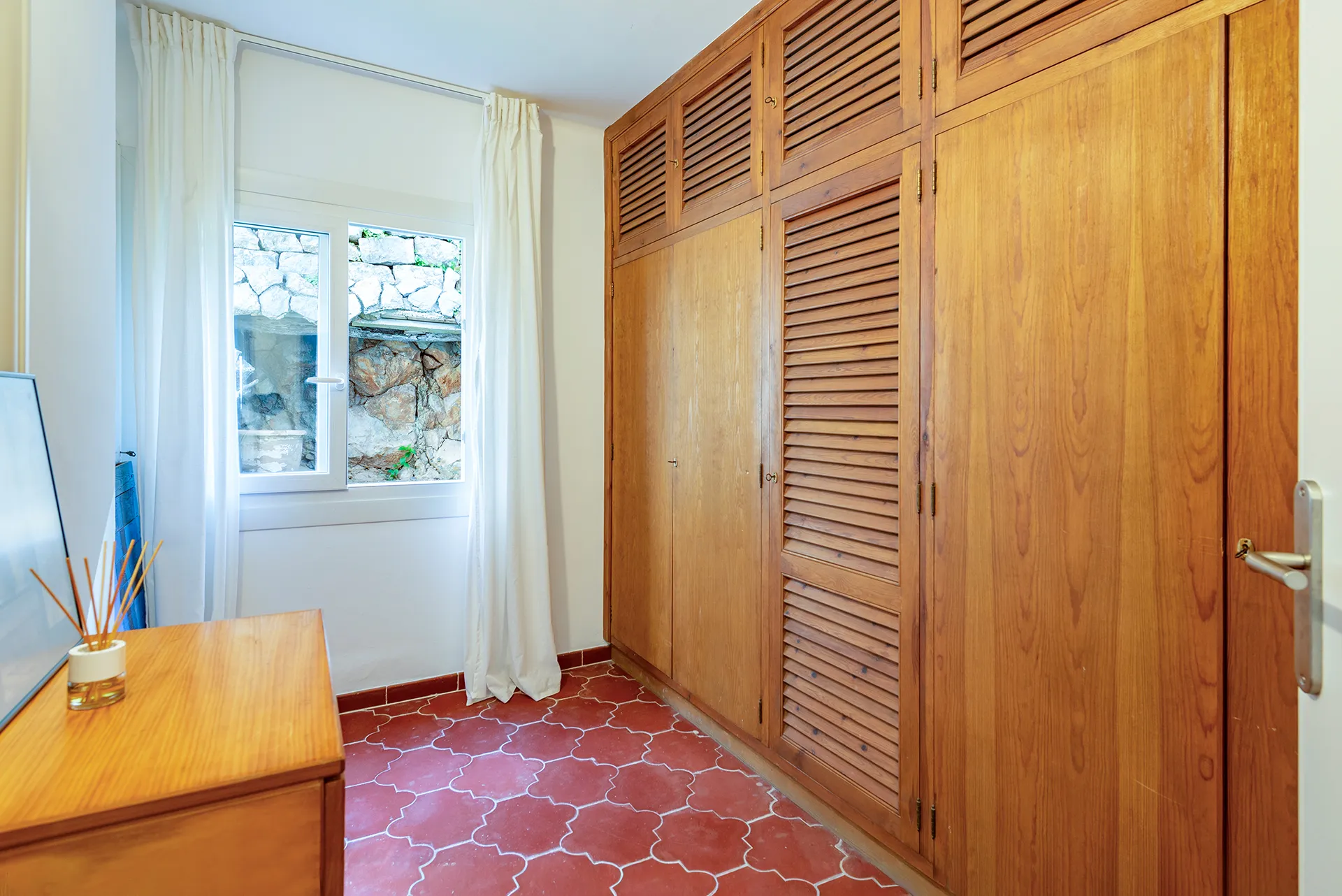 Encantadora villa con vistas panorámicas en Puerto de Sóller-19