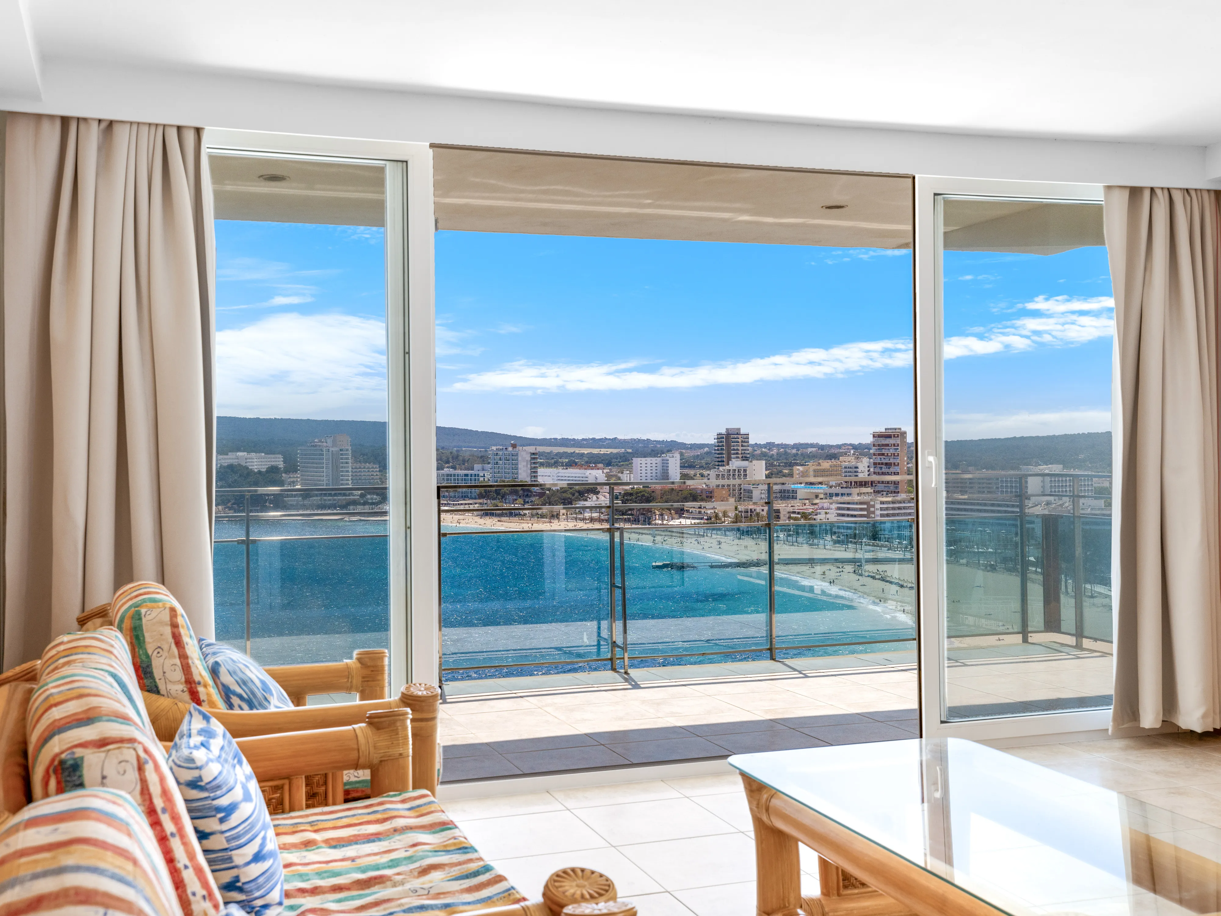 Vue imprenable sur la mer - Appartement en première ligne-2