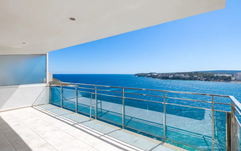 Vue imprenable sur la mer - Appartement en première ligne