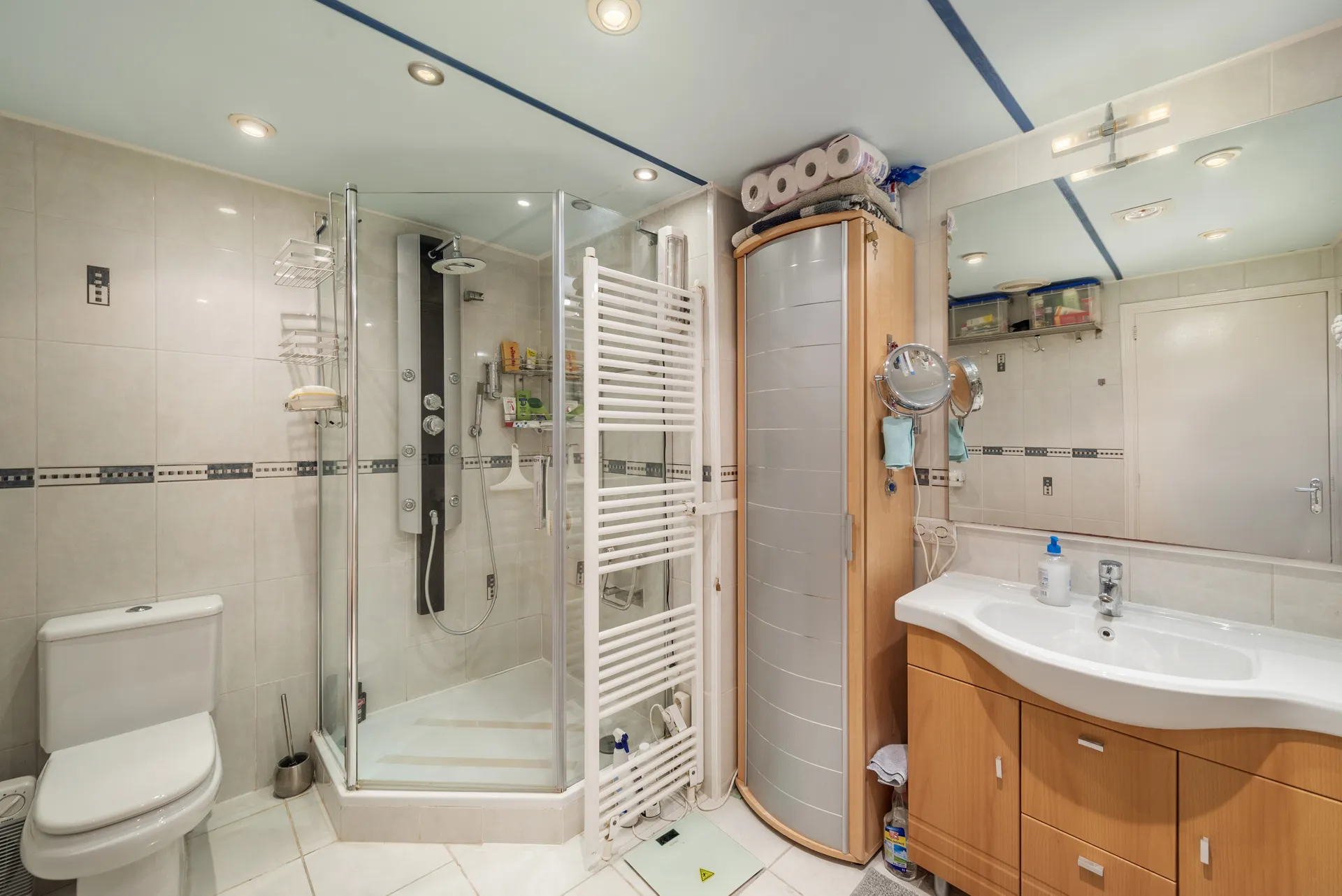 Casa unifamiliar soleada cerca de la playa-8