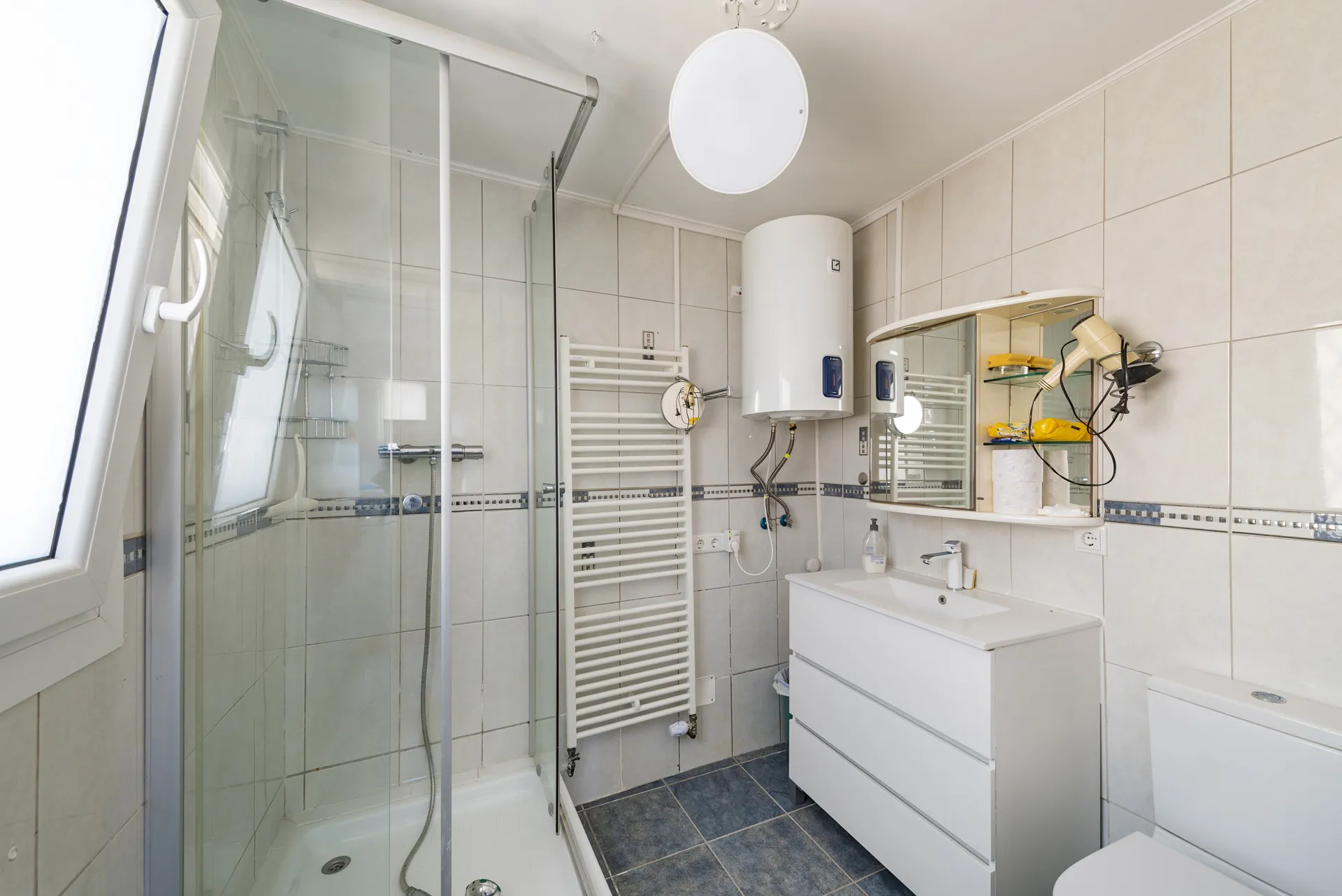 Casa unifamiliar soleada cerca de la playa-11