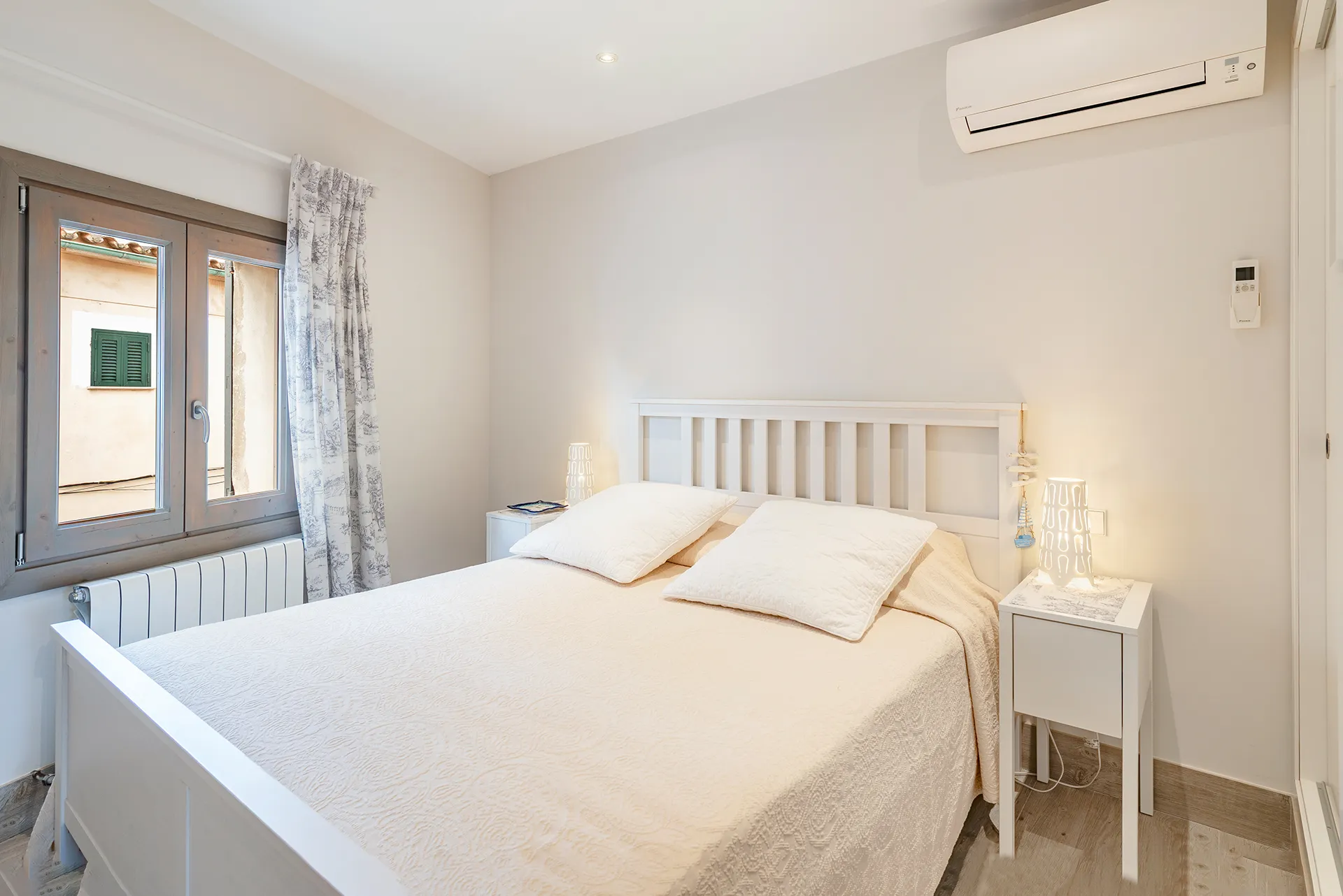 Charming renovated townhouse in Pollensa-20