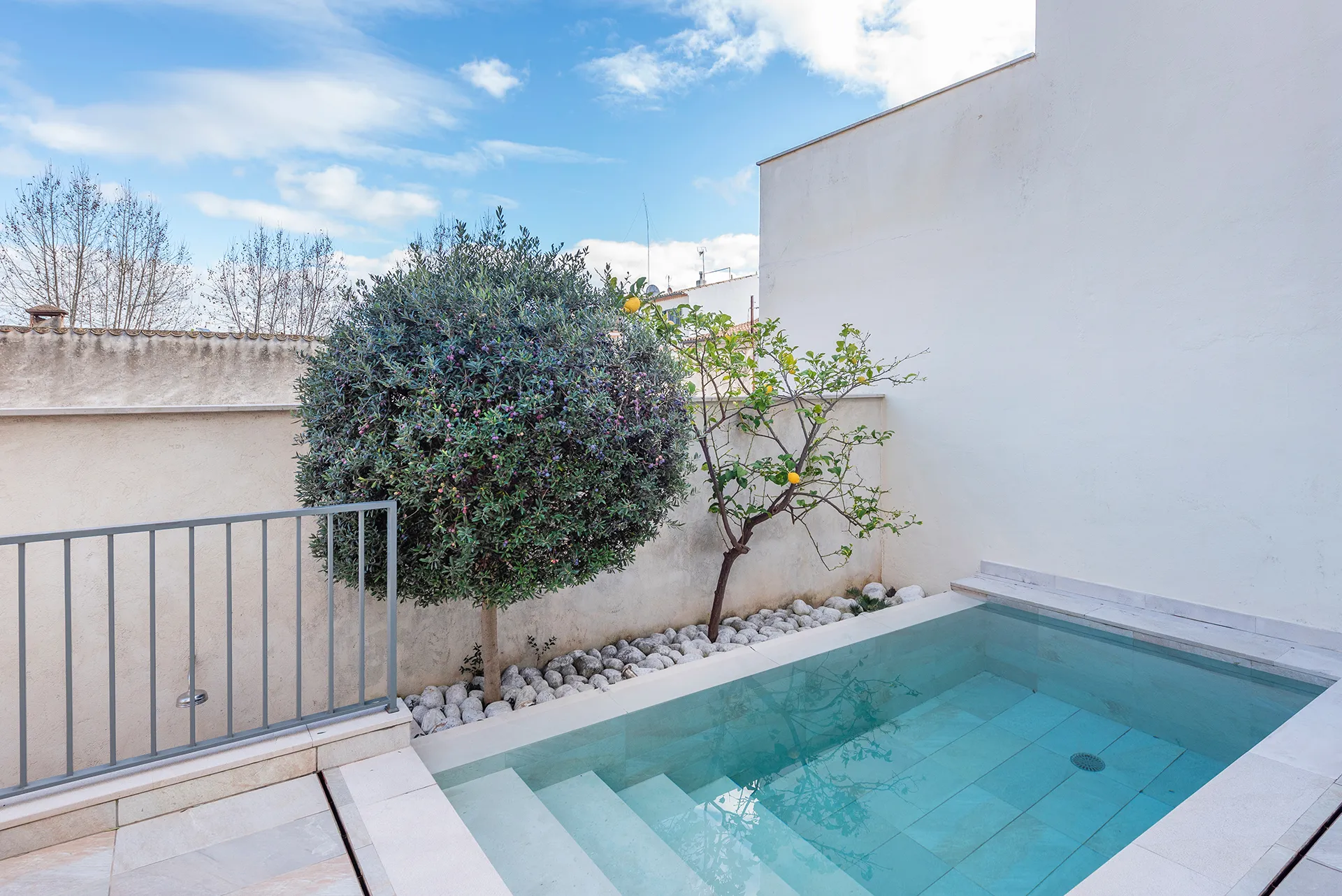 Charming renovated townhouse in Pollensa-4