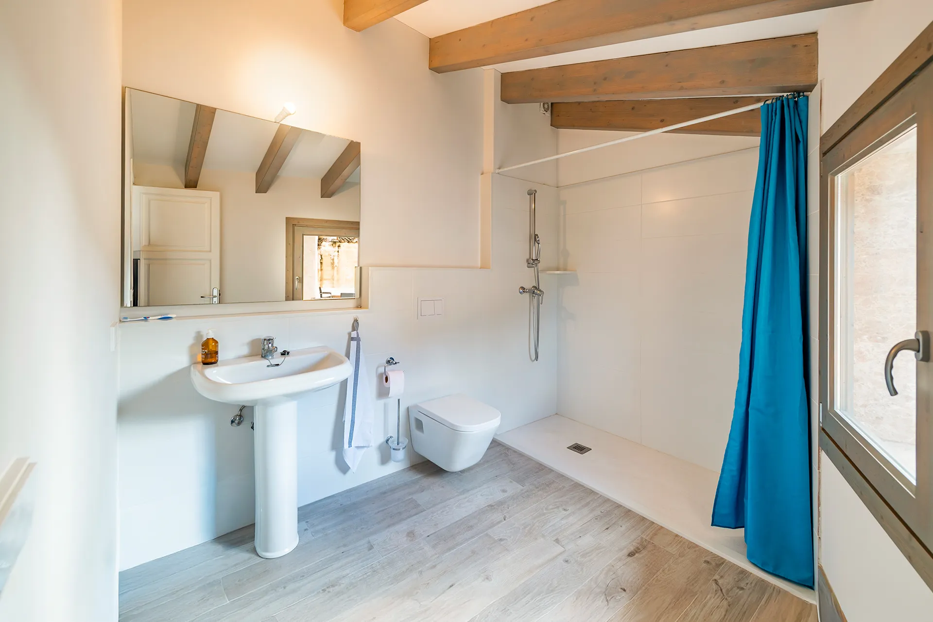 Charming renovated townhouse in Pollensa-24