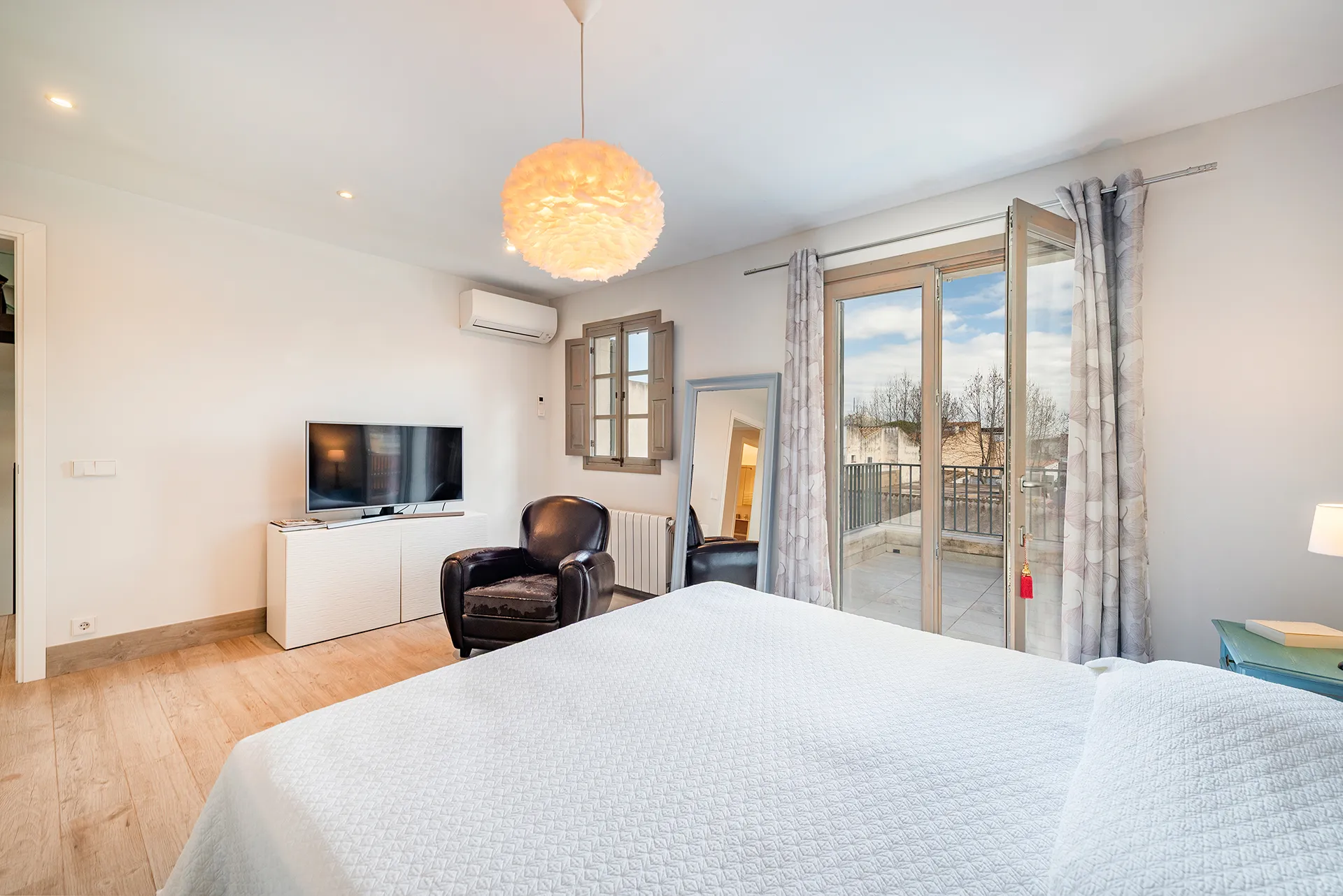 Charming renovated townhouse in Pollensa-23