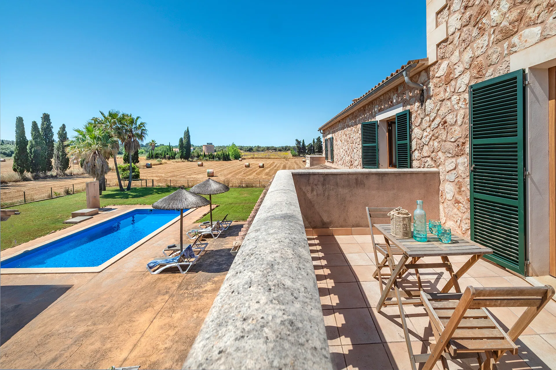 Exclusiva finca rústica con piscina y licencia vacacional-22