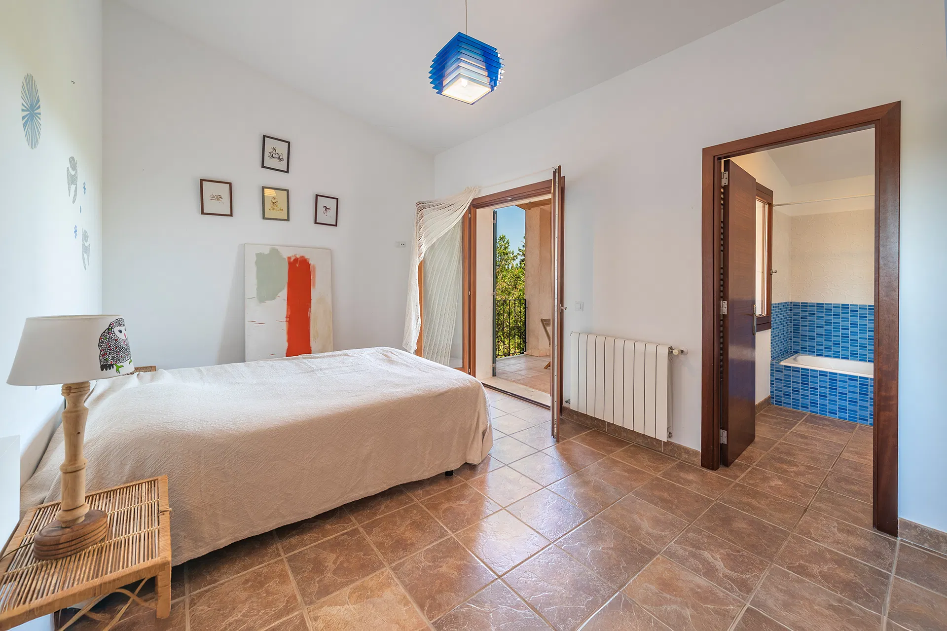 Exclusiva finca rústica con piscina y licencia vacacional-26