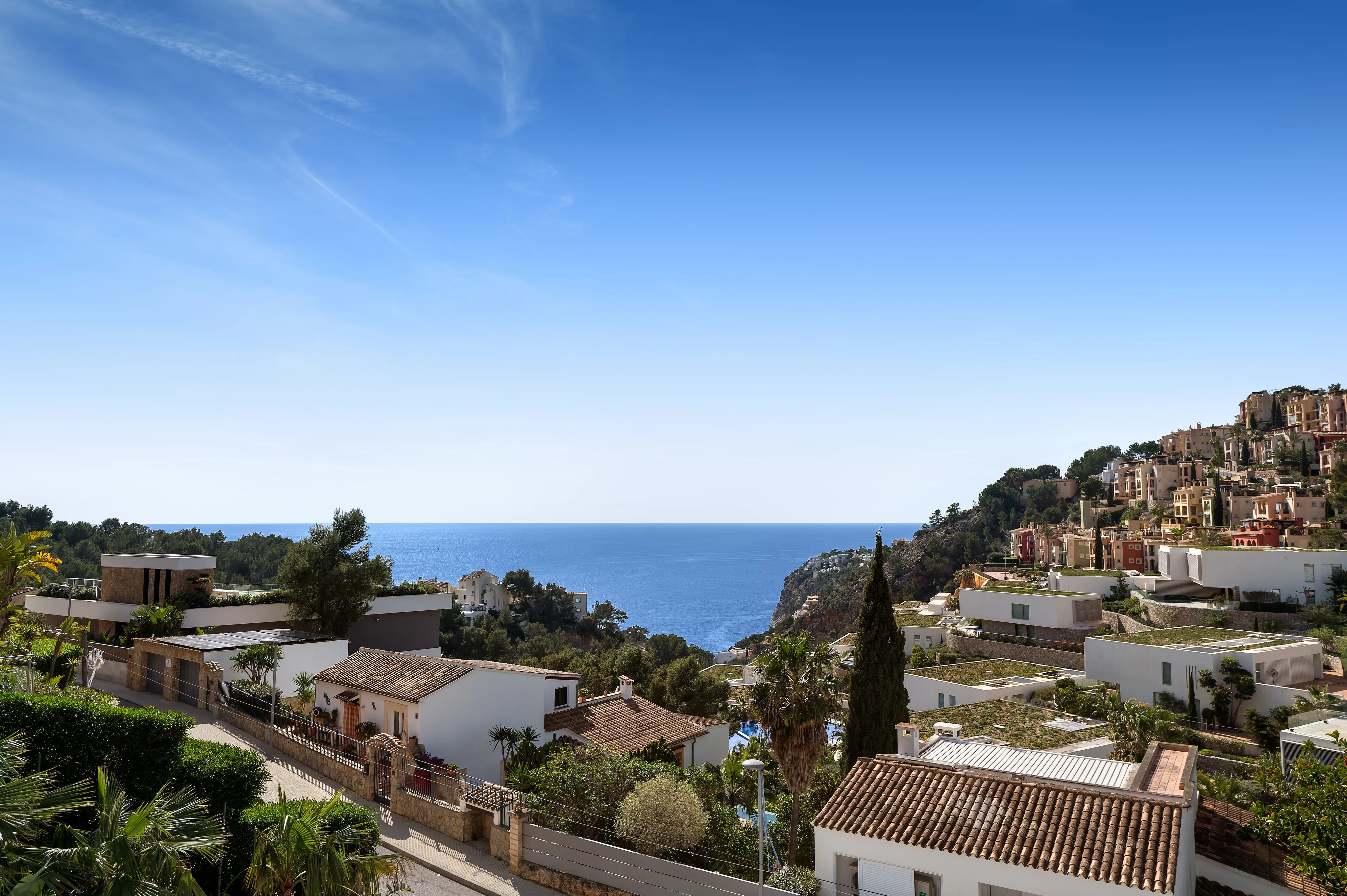 Esclusiva residenza di design con vista sul Mediterraneo-13