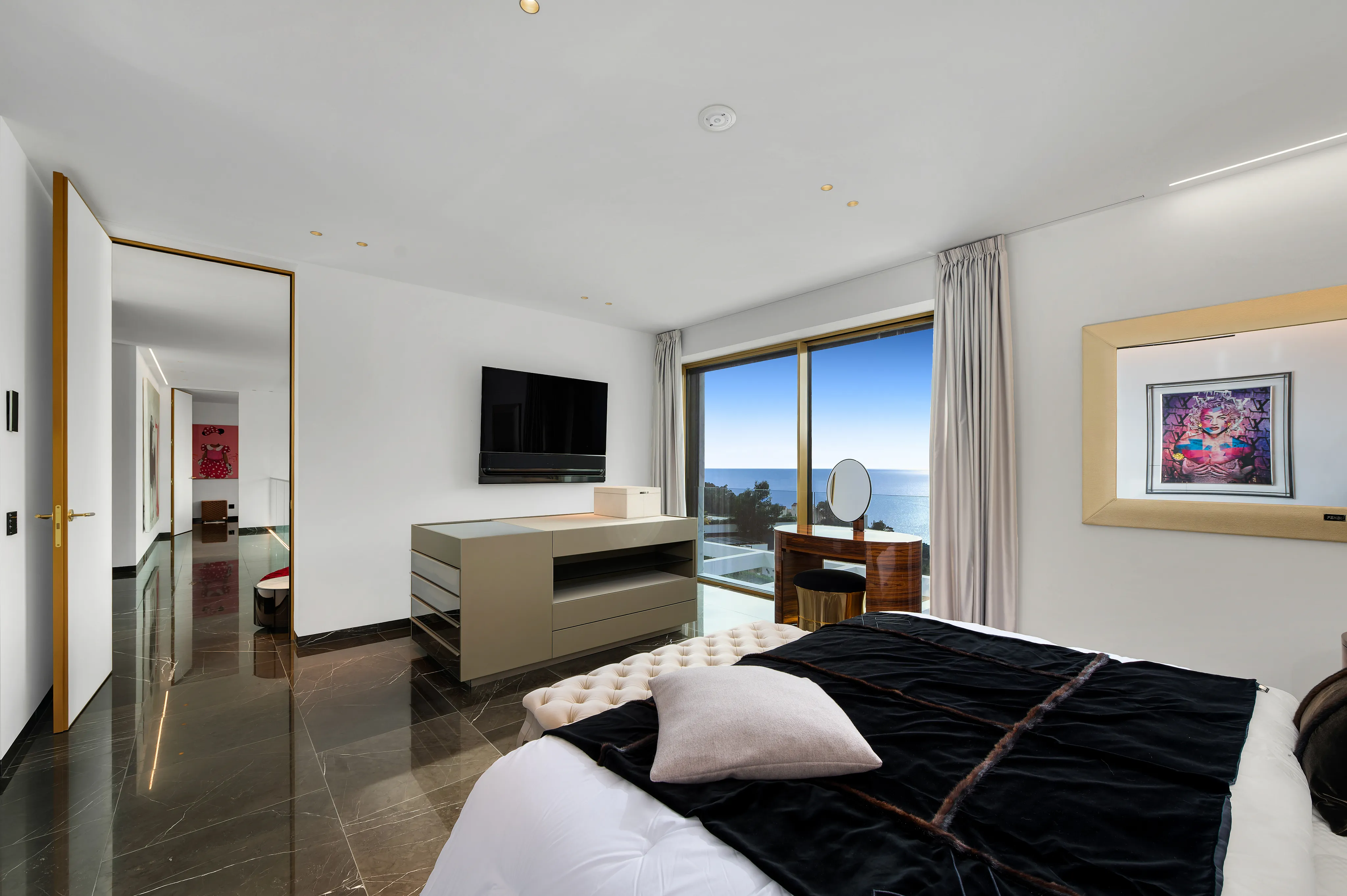 Esclusiva residenza di design con vista sul Mediterraneo-11