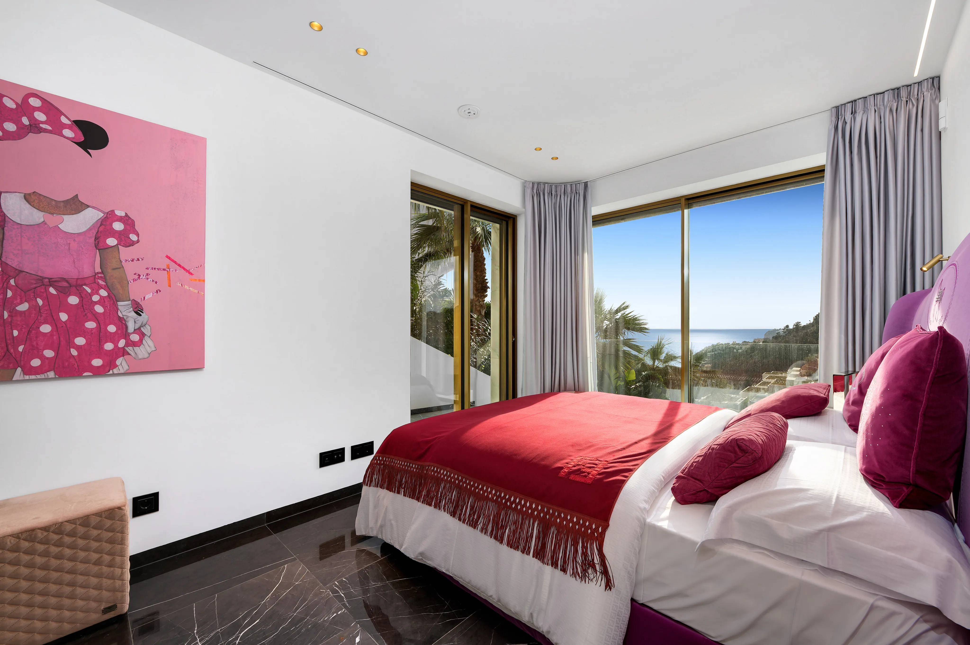 Esclusiva residenza di design con vista sul Mediterraneo-18