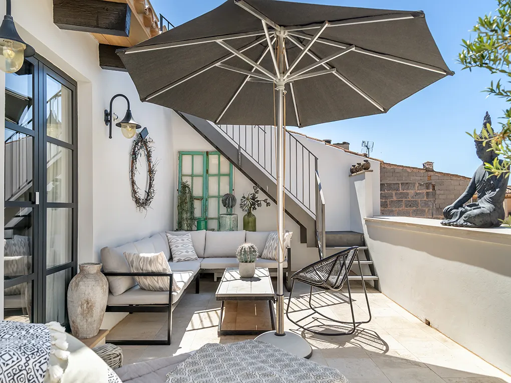 Licht herenhuis met charme-16