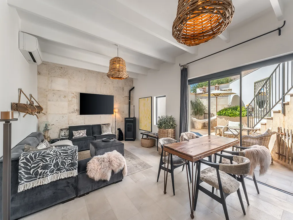 Licht herenhuis met charme-6