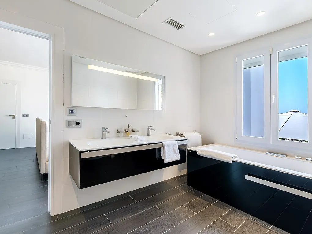 Eksklusiv villa i Bendinat med betagende havudsigt-8