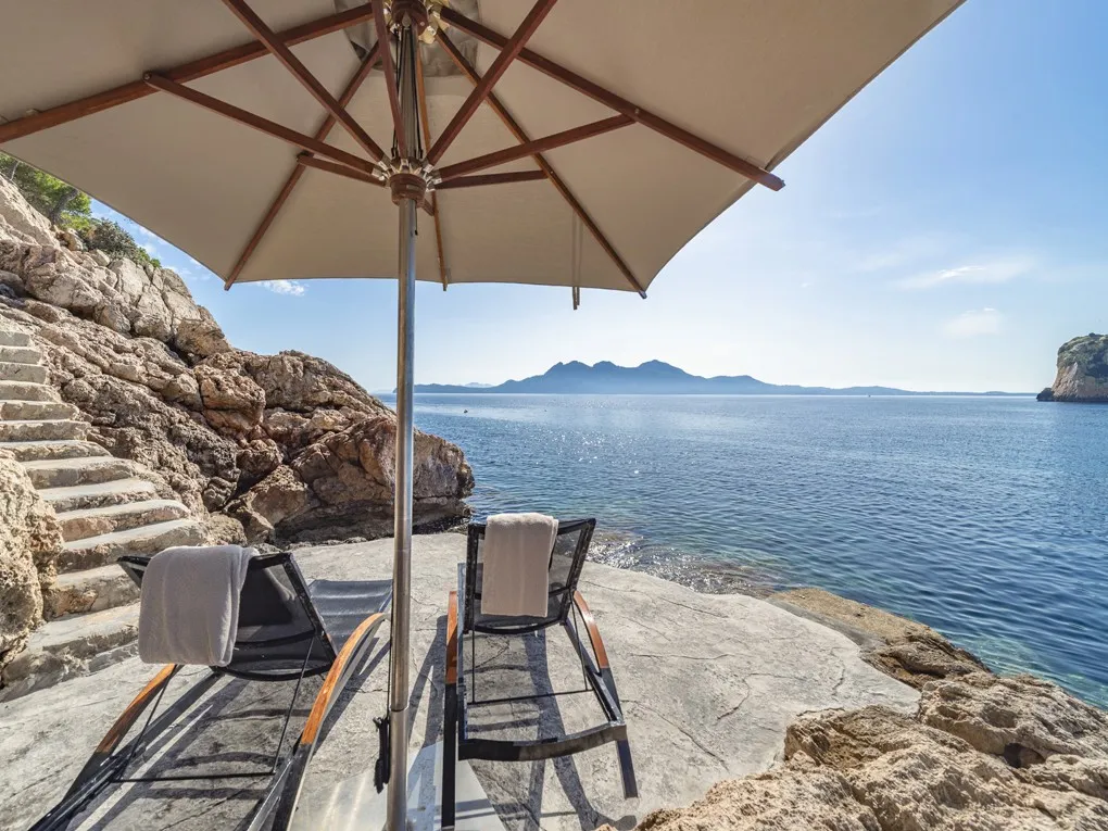 Villa de luxe exclusive avec accès direct à la mer à Formentor-13