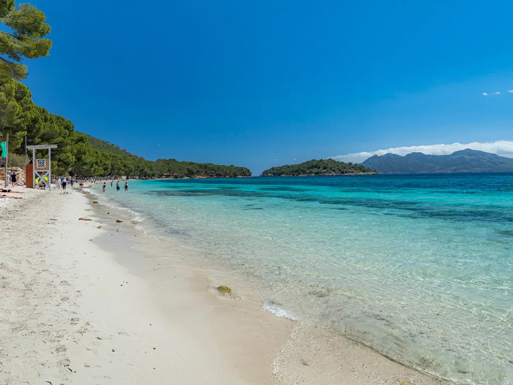 Exclusiva villa de lujo con acceso directo al mar-4