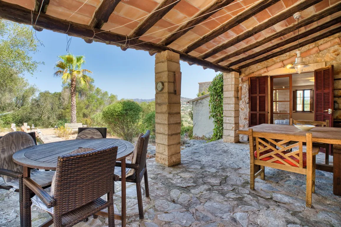 Rustic finca with panoramic views and plenty of privacy near Son Carrió-5